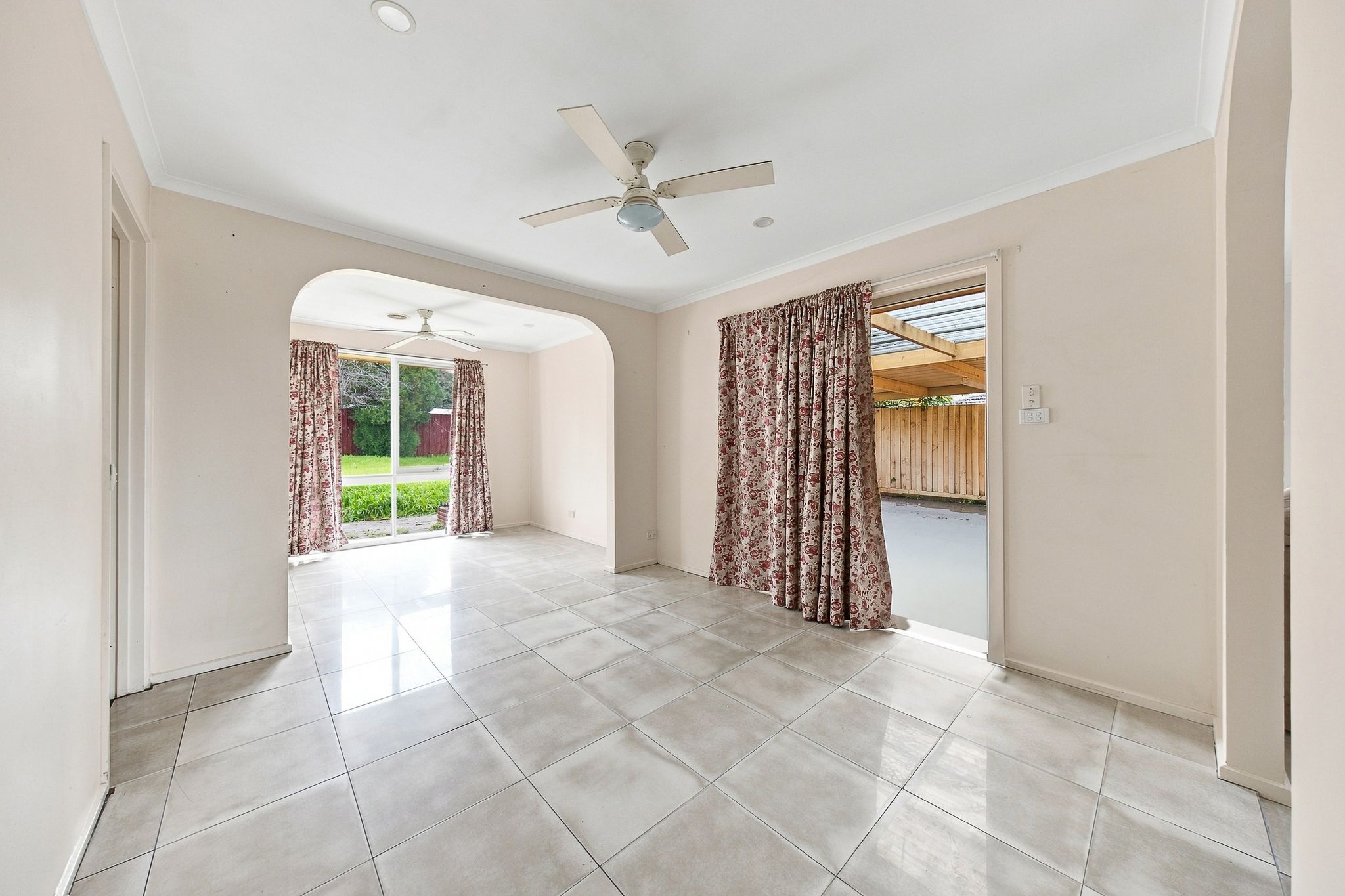 4 Bourke Road — photo 8 of 14