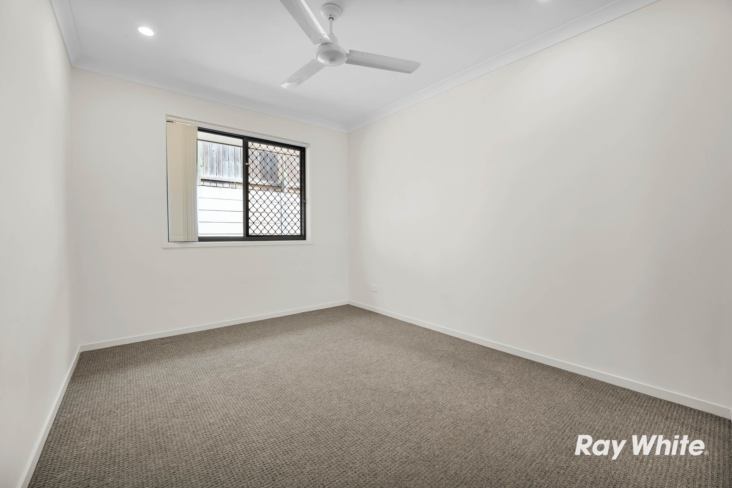 21 Horizon Drive — photo 11 of 13