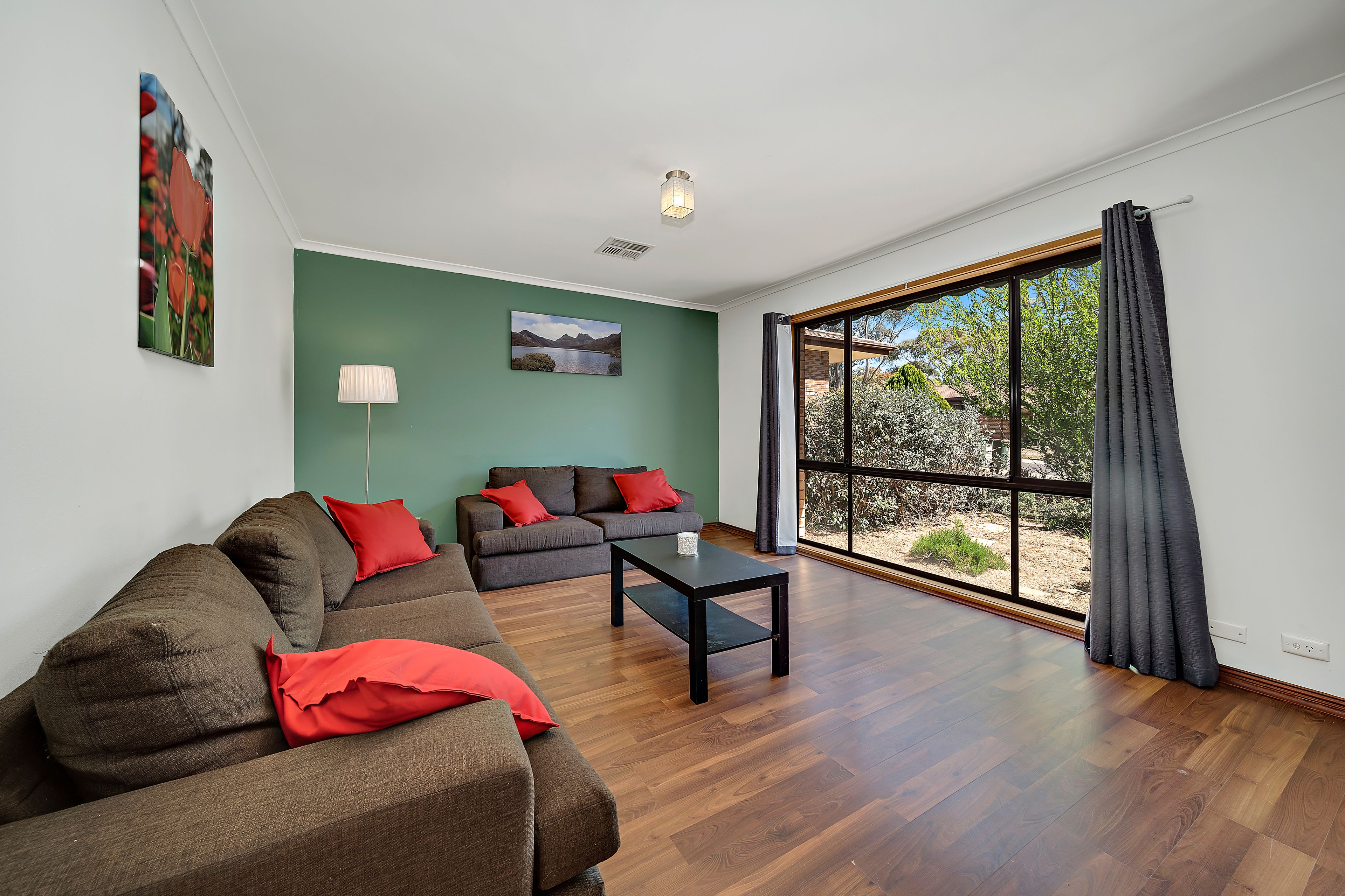 6 Moloney Place, Calwell, ACT 2905