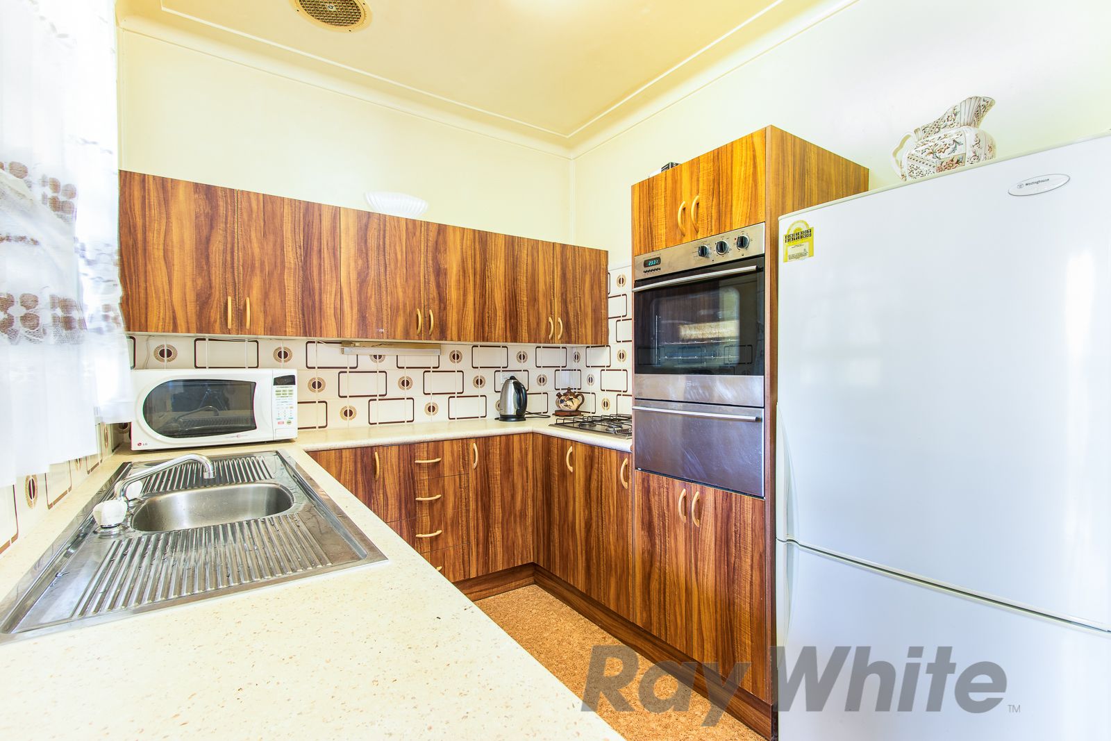 27 Lookout Road, New Lambton Heights, NSW 2305