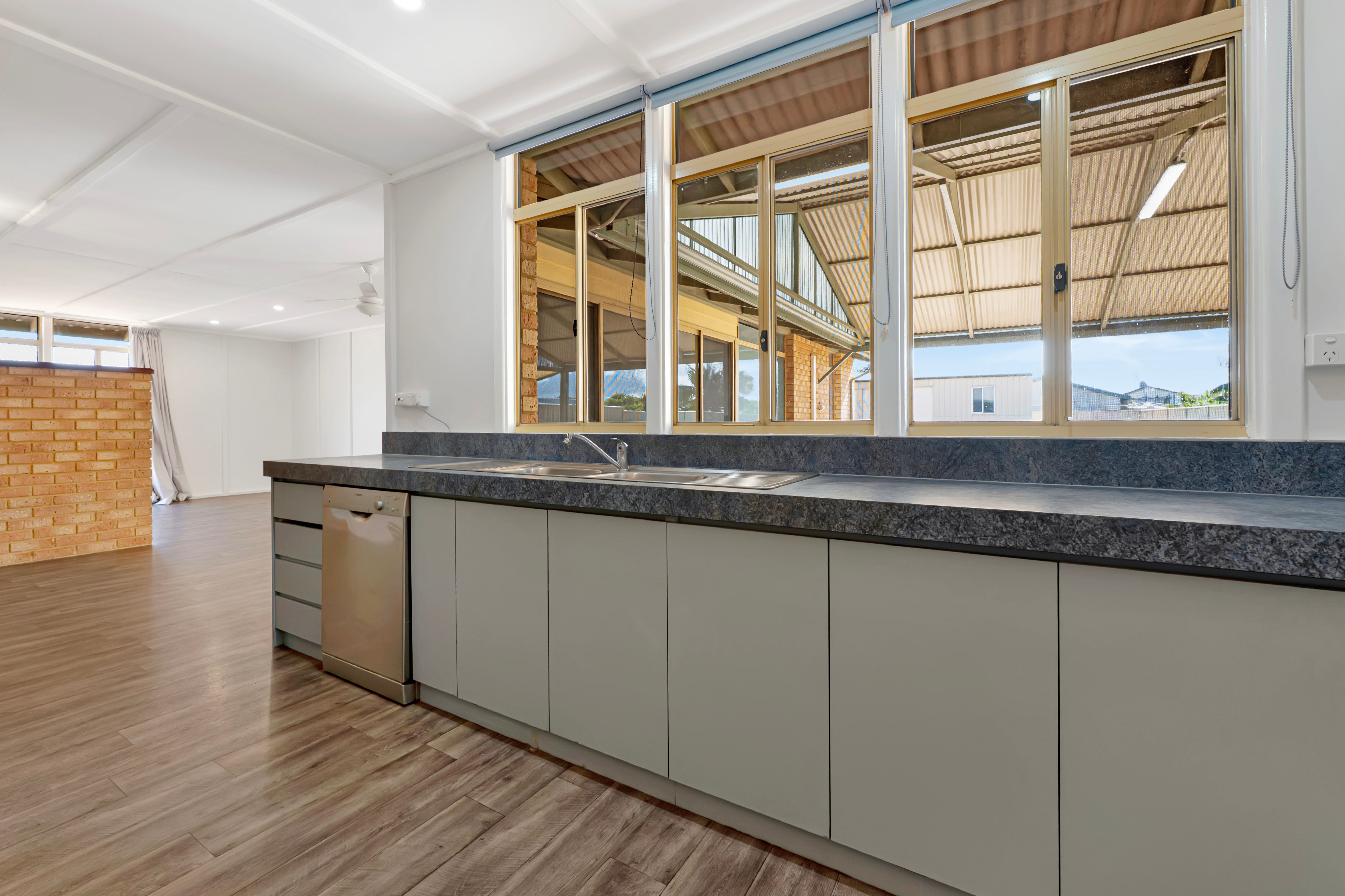 8 North Shore Drive — photo 9 of 25