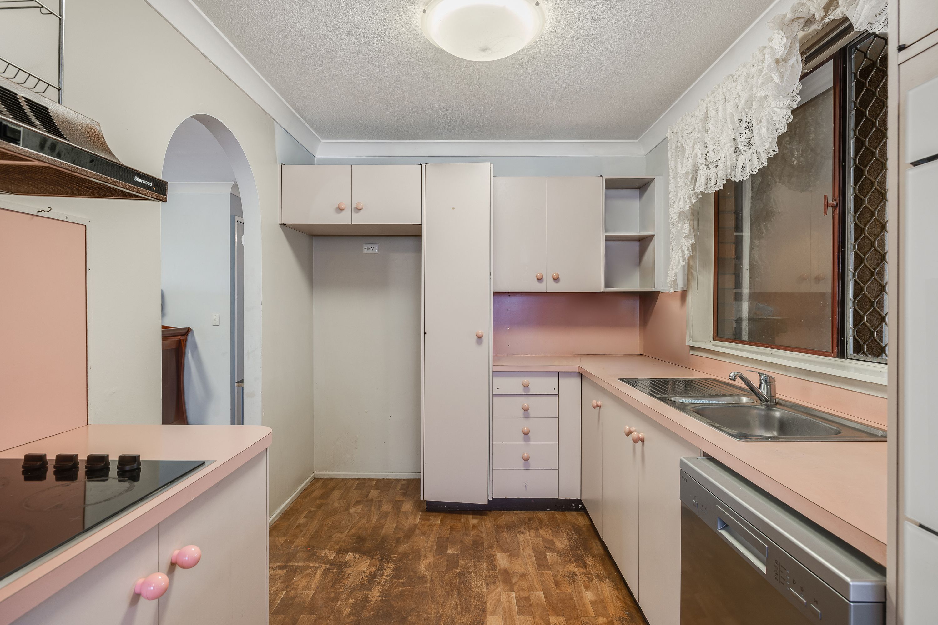 461A Bridge Street — photo 4 of 10