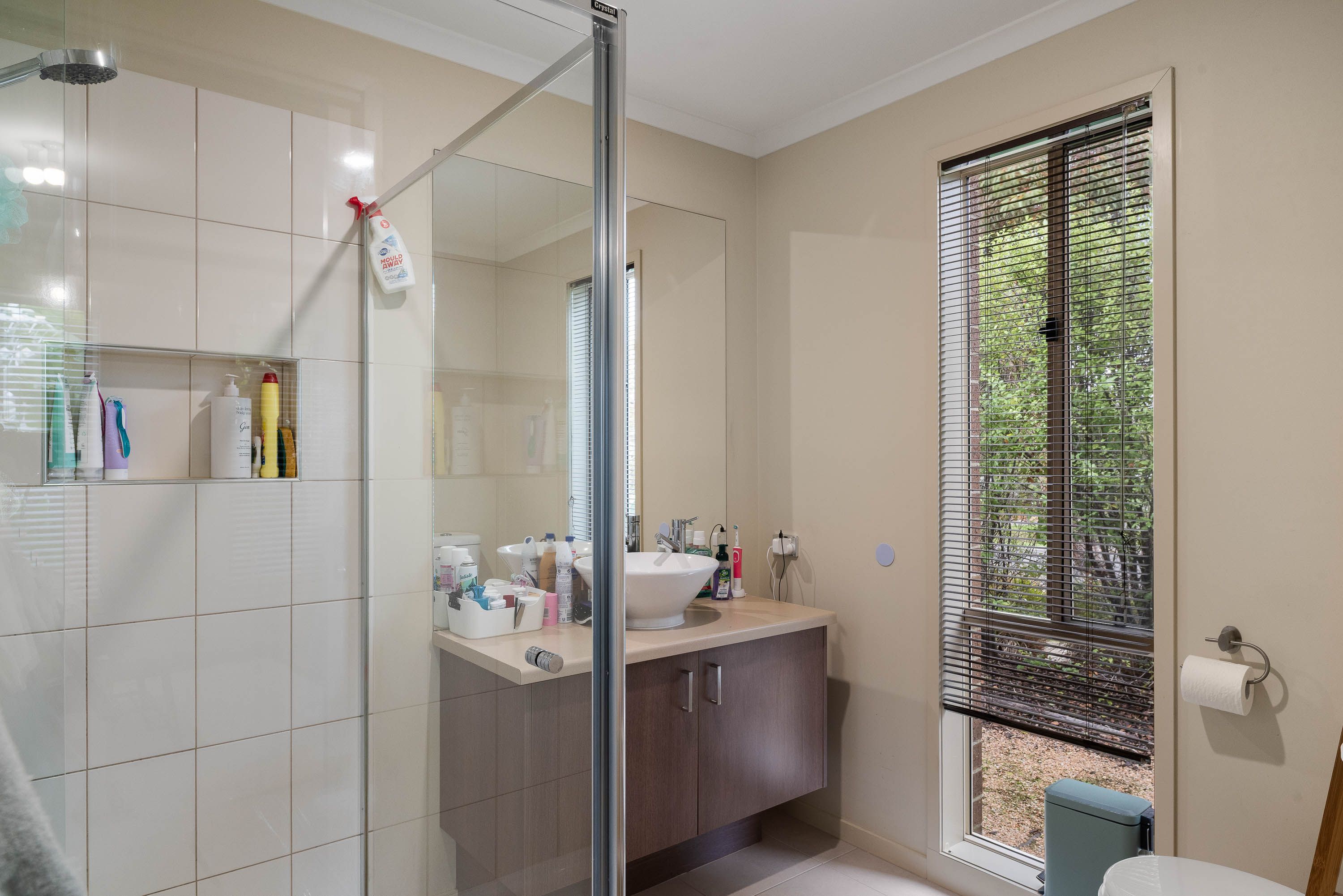 17 Lomandra Drive — photo 10 of 16