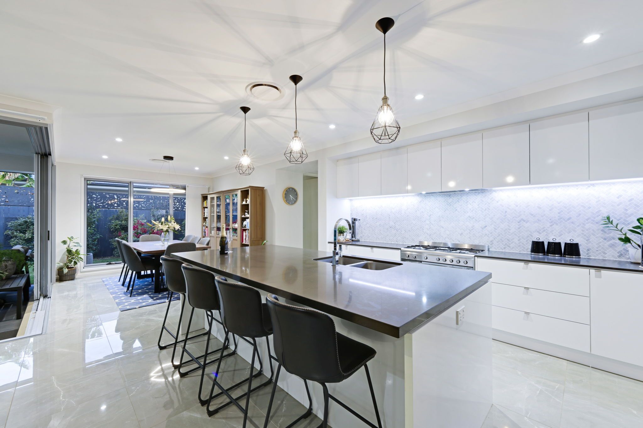3 Knightsbridge Street — photo 9 of 25