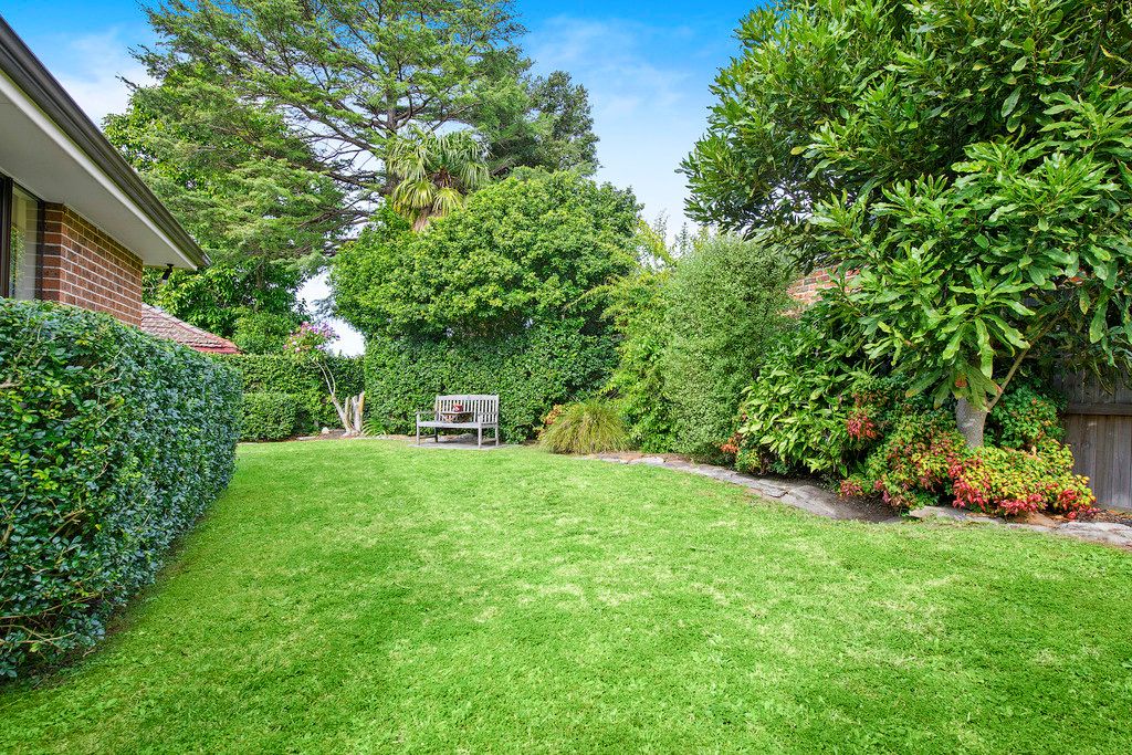 2/11 Westwood Street, Pennant Hills, NSW 2120