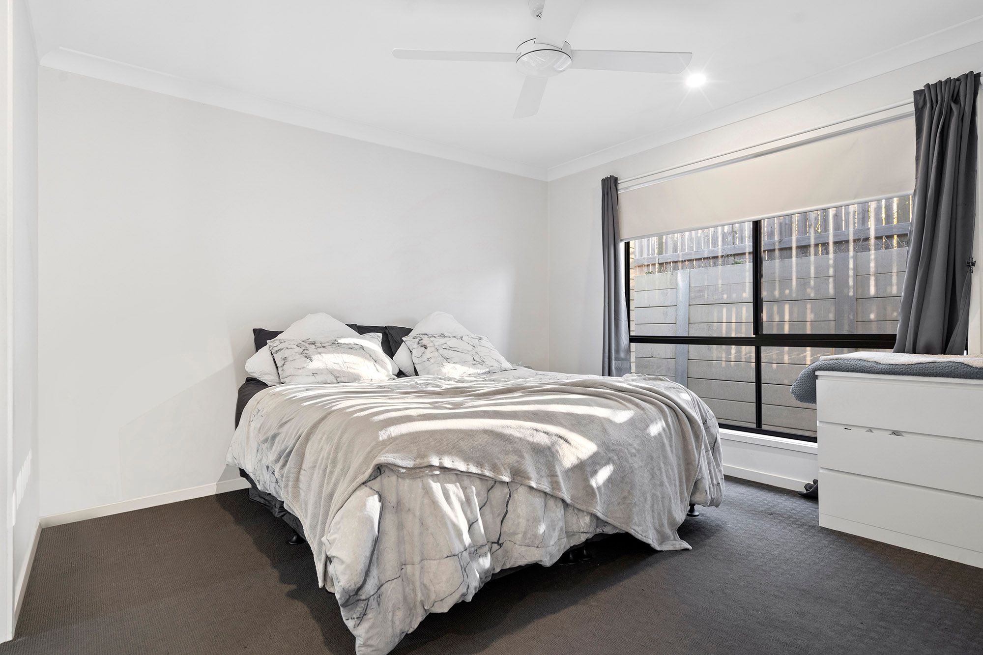 11 Tomlinson Street, Yarrabilba, QLD 4207