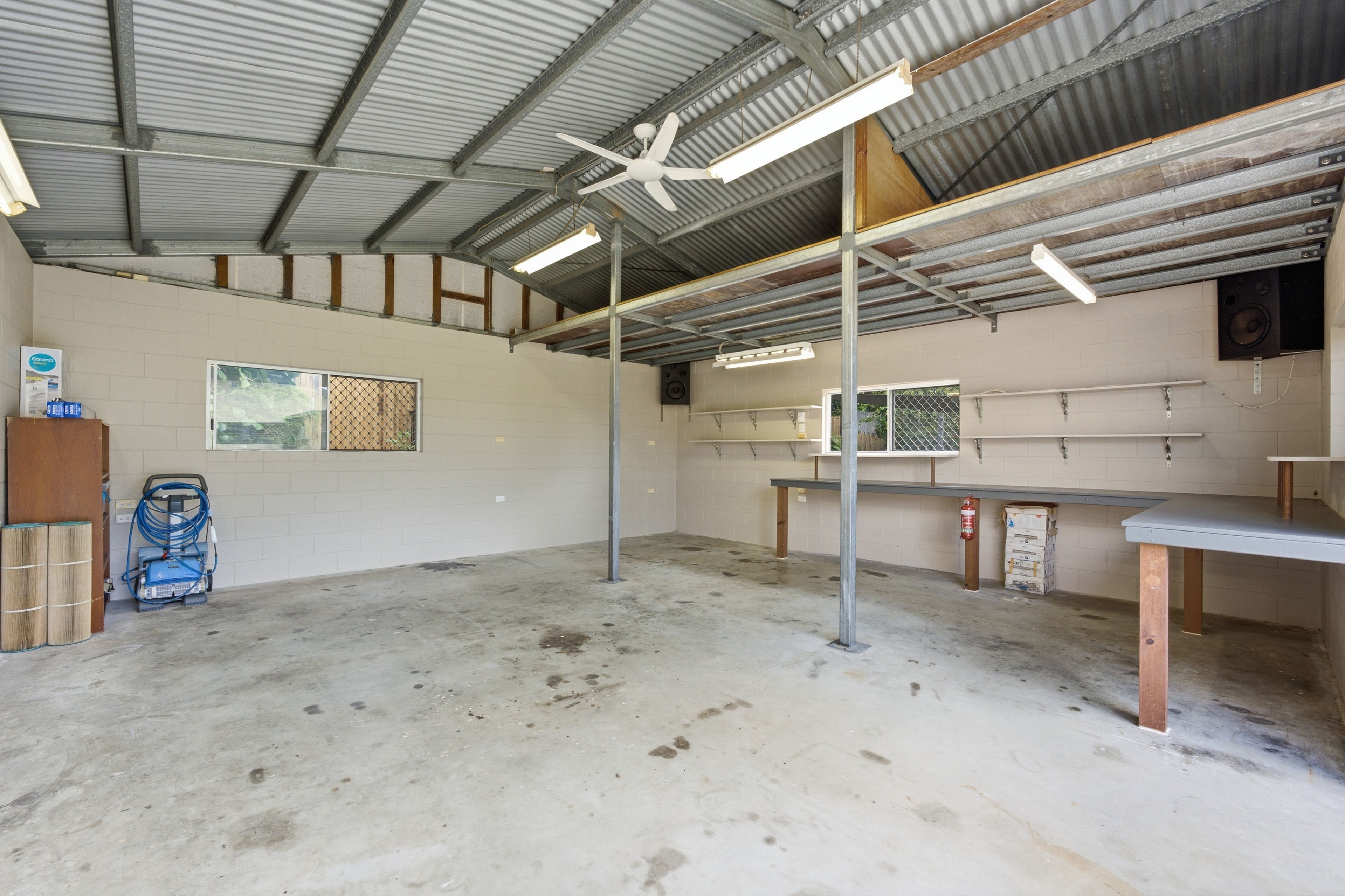 9 Coolangatta Close — photo 13 of 18