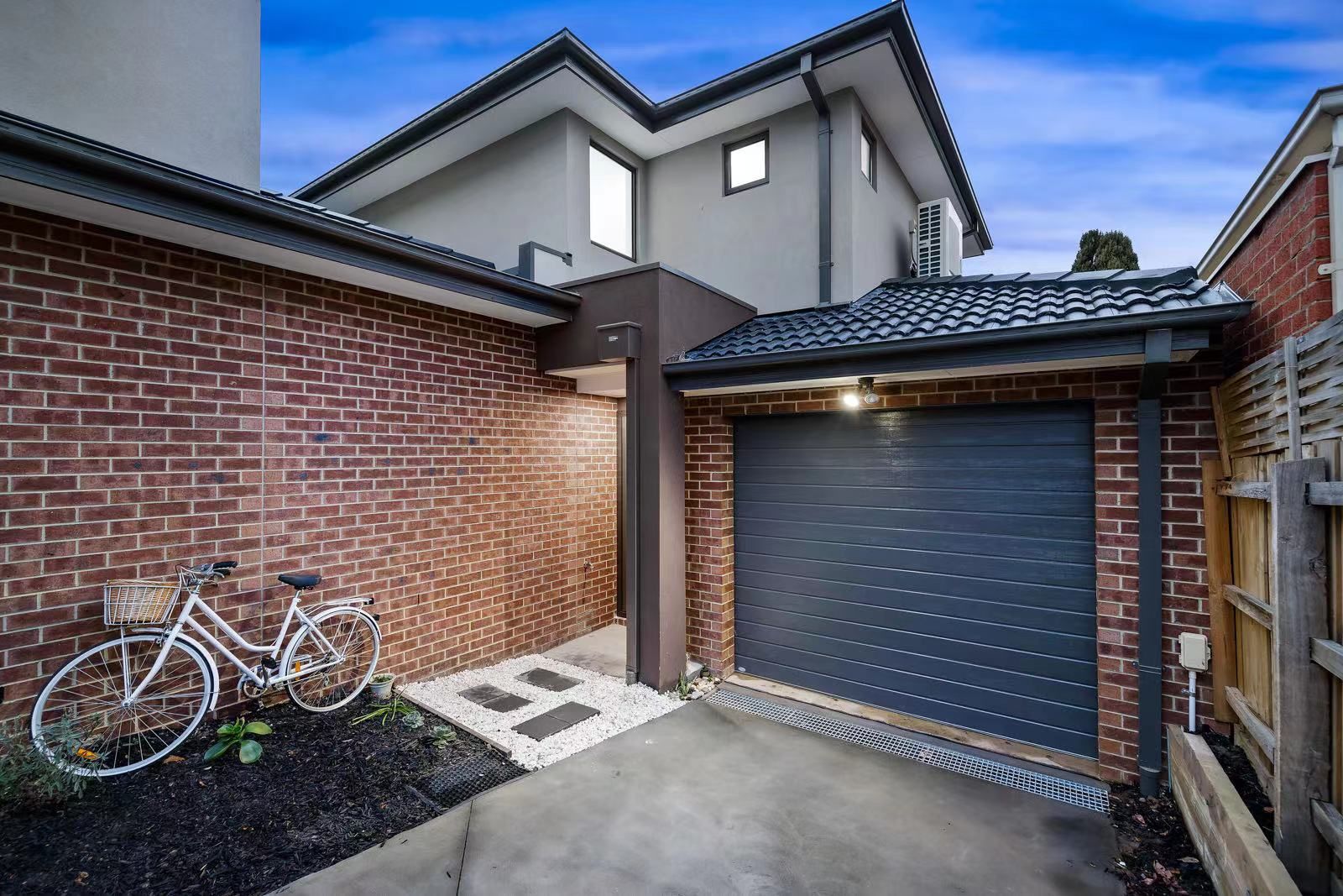 44 Leonie Avenue, Mount Waverley VIC 3149