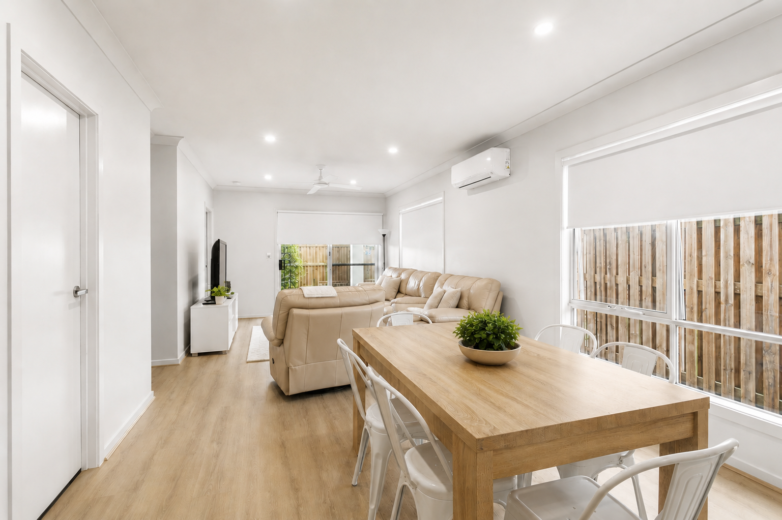 4 Seaspray Court — photo 3 of 14