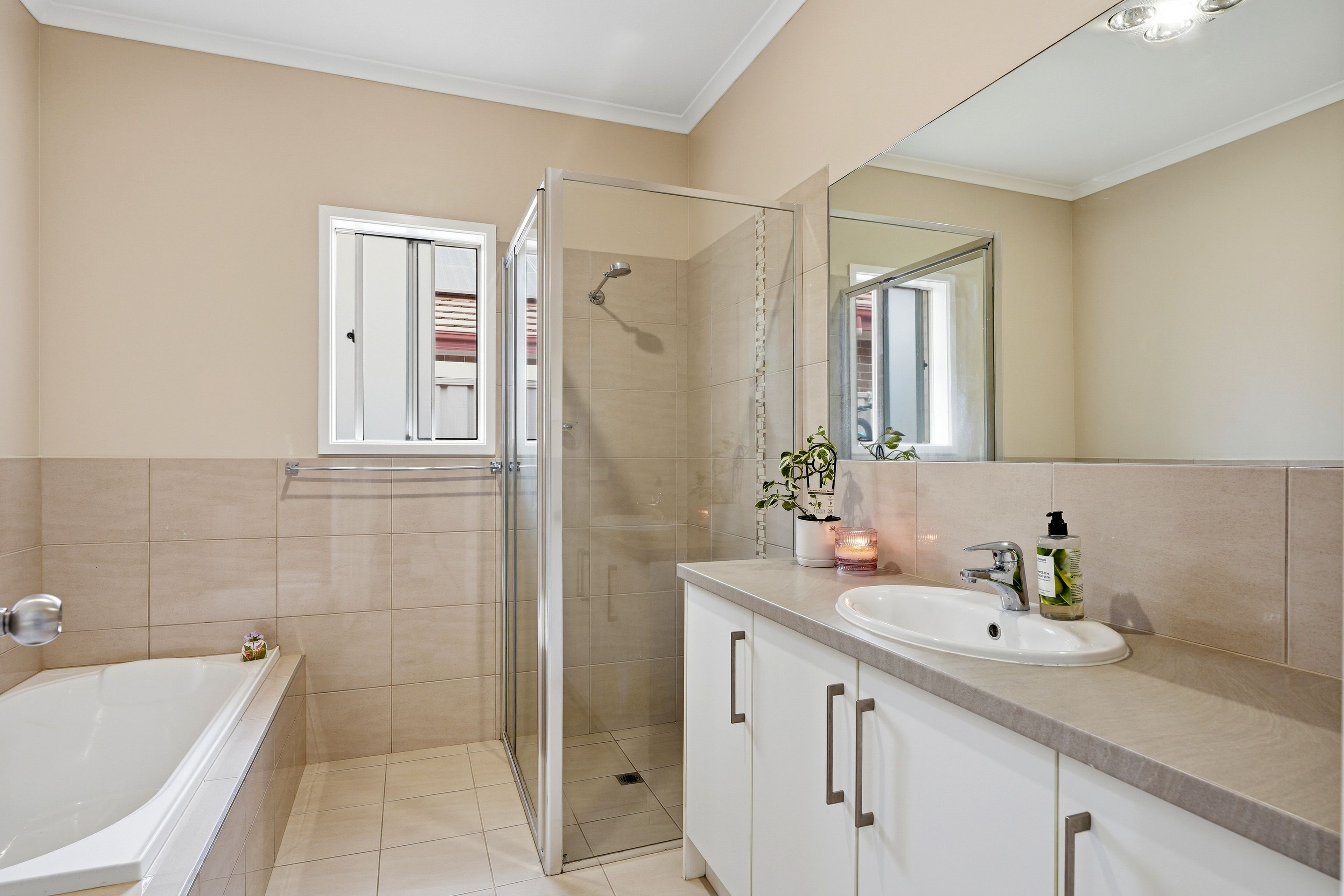 526A Main North Road — photo 8 of 16