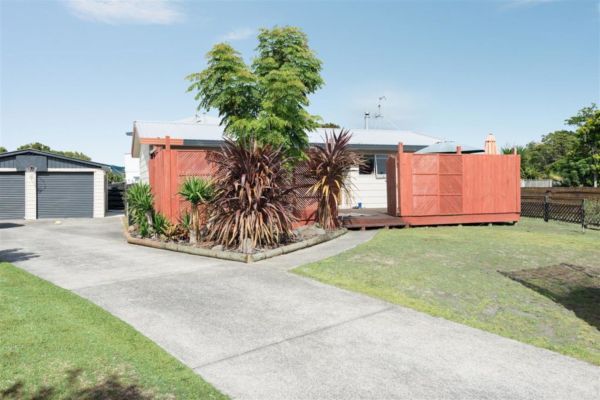 11B Emerald Place, Papamoa, Bay of Plenty