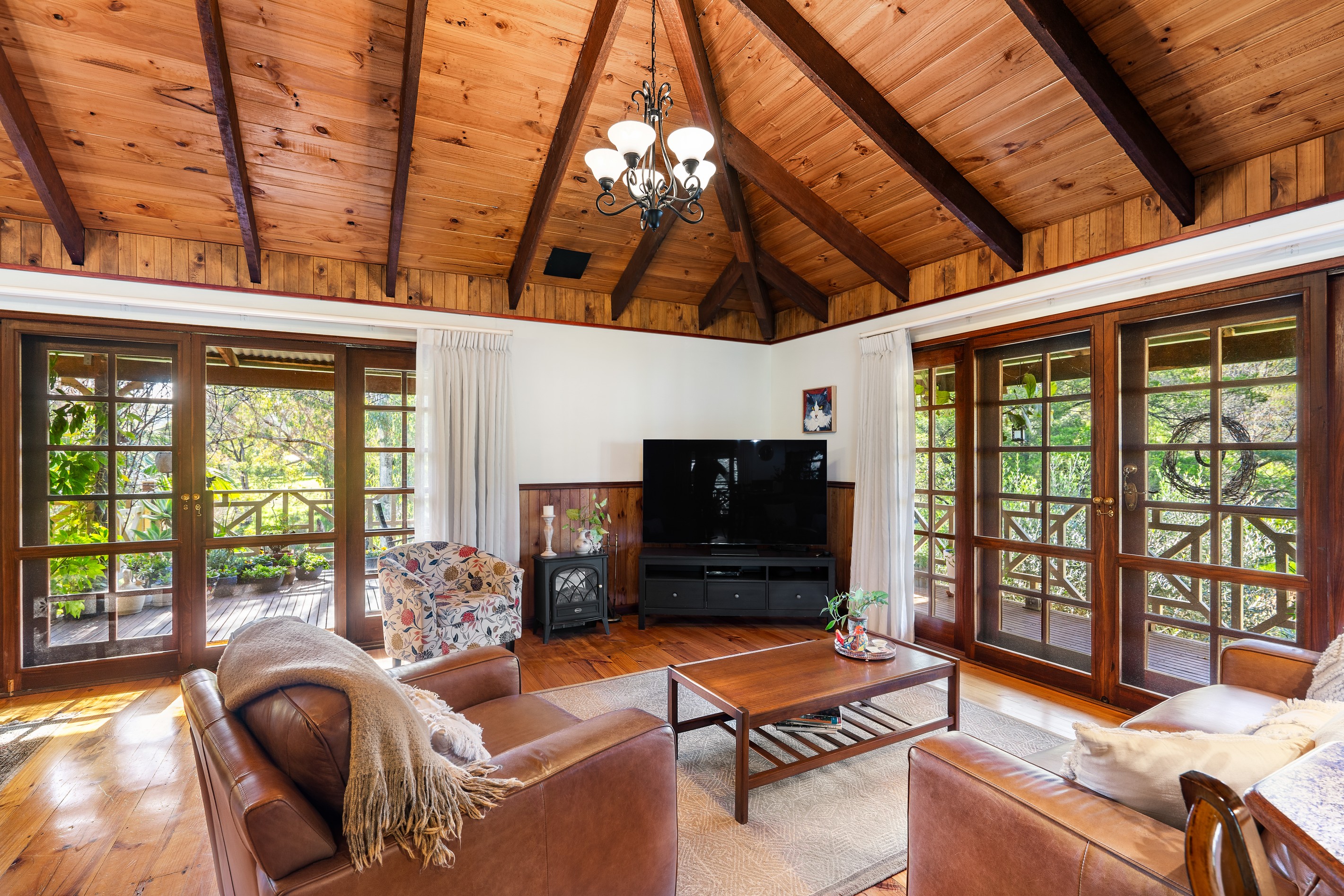 73 Balingup Road, Nannup, WA 6275