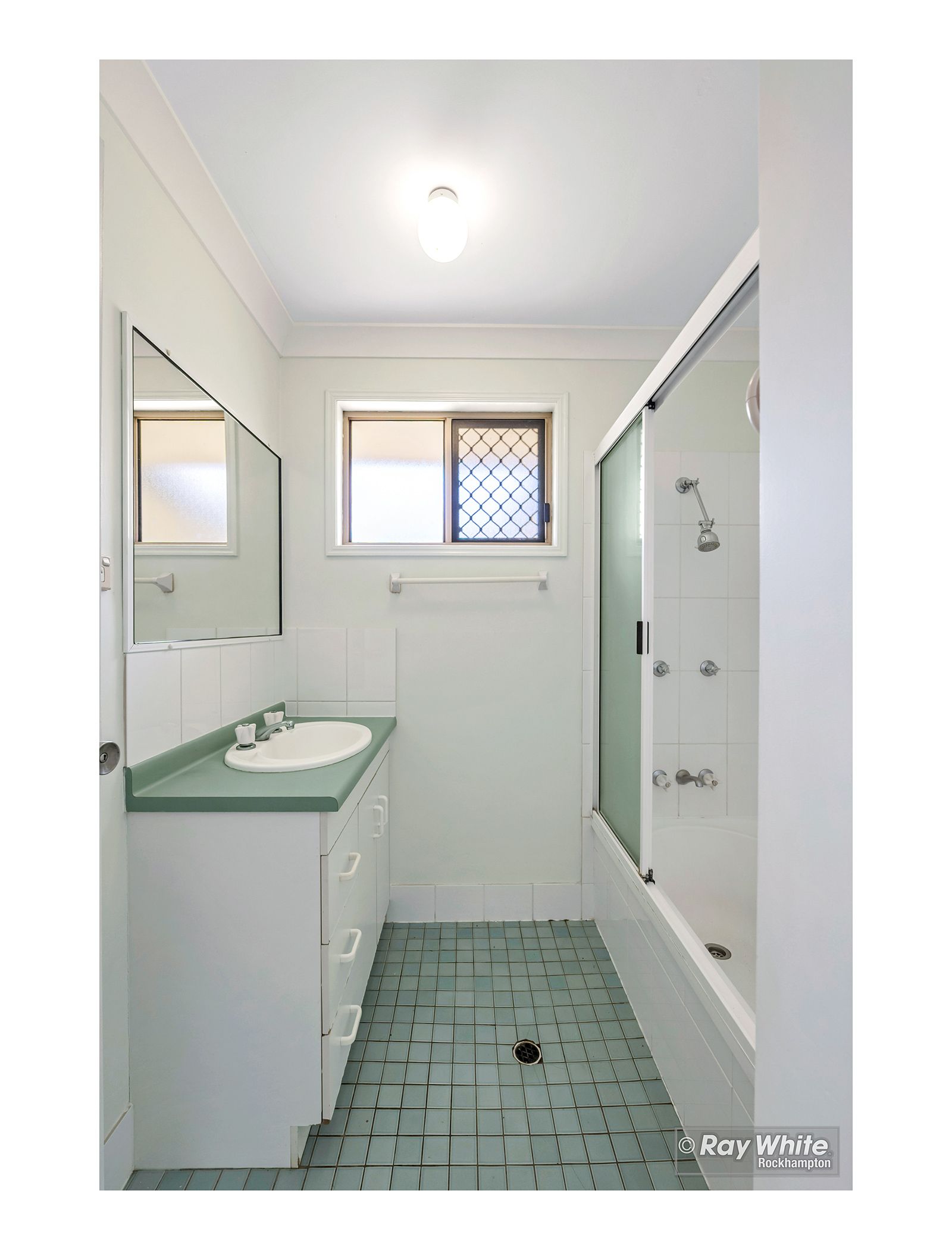 2 Cowan Street — photo 16 of 20