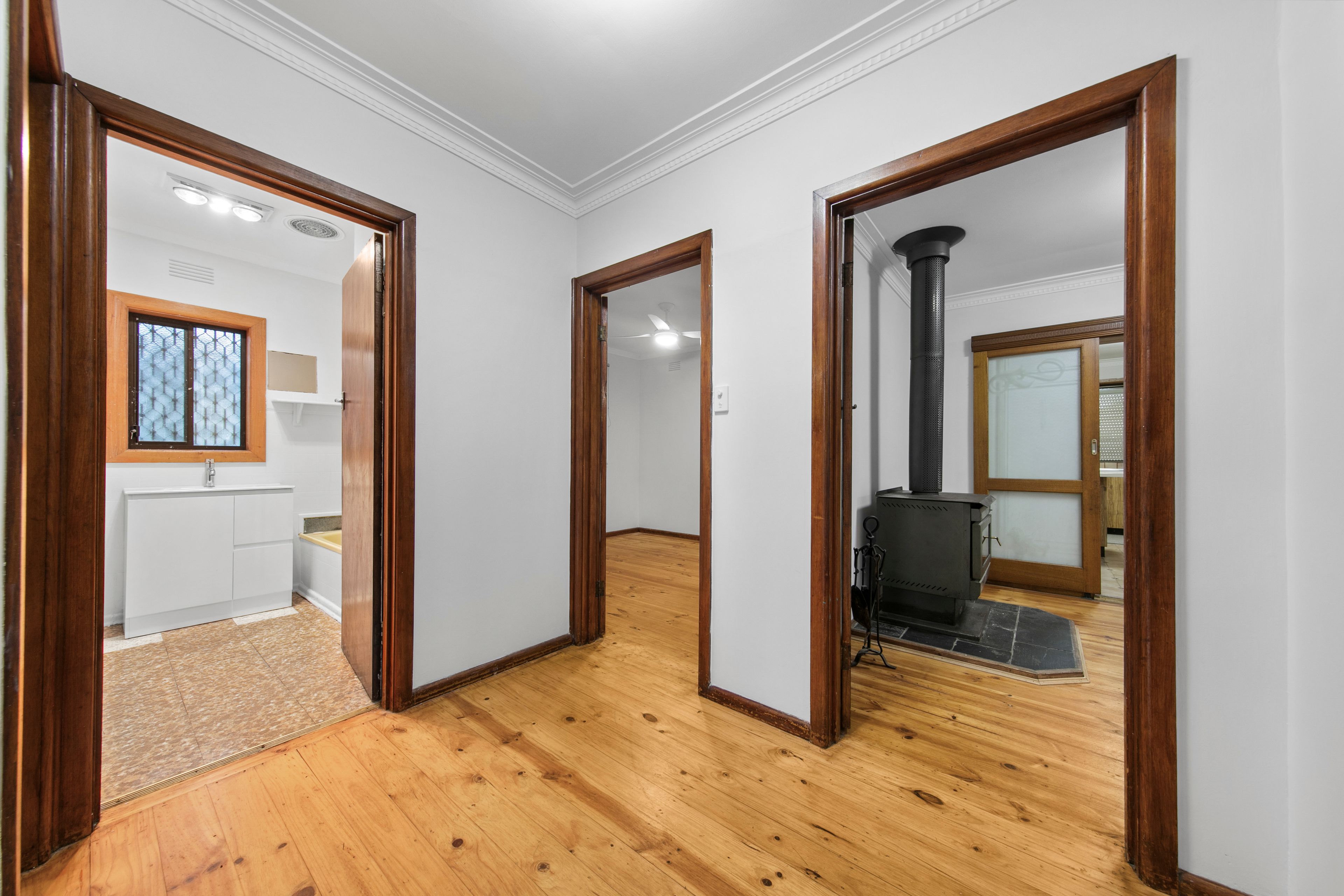 10 Currajong Street, Thomastown, VIC 3074