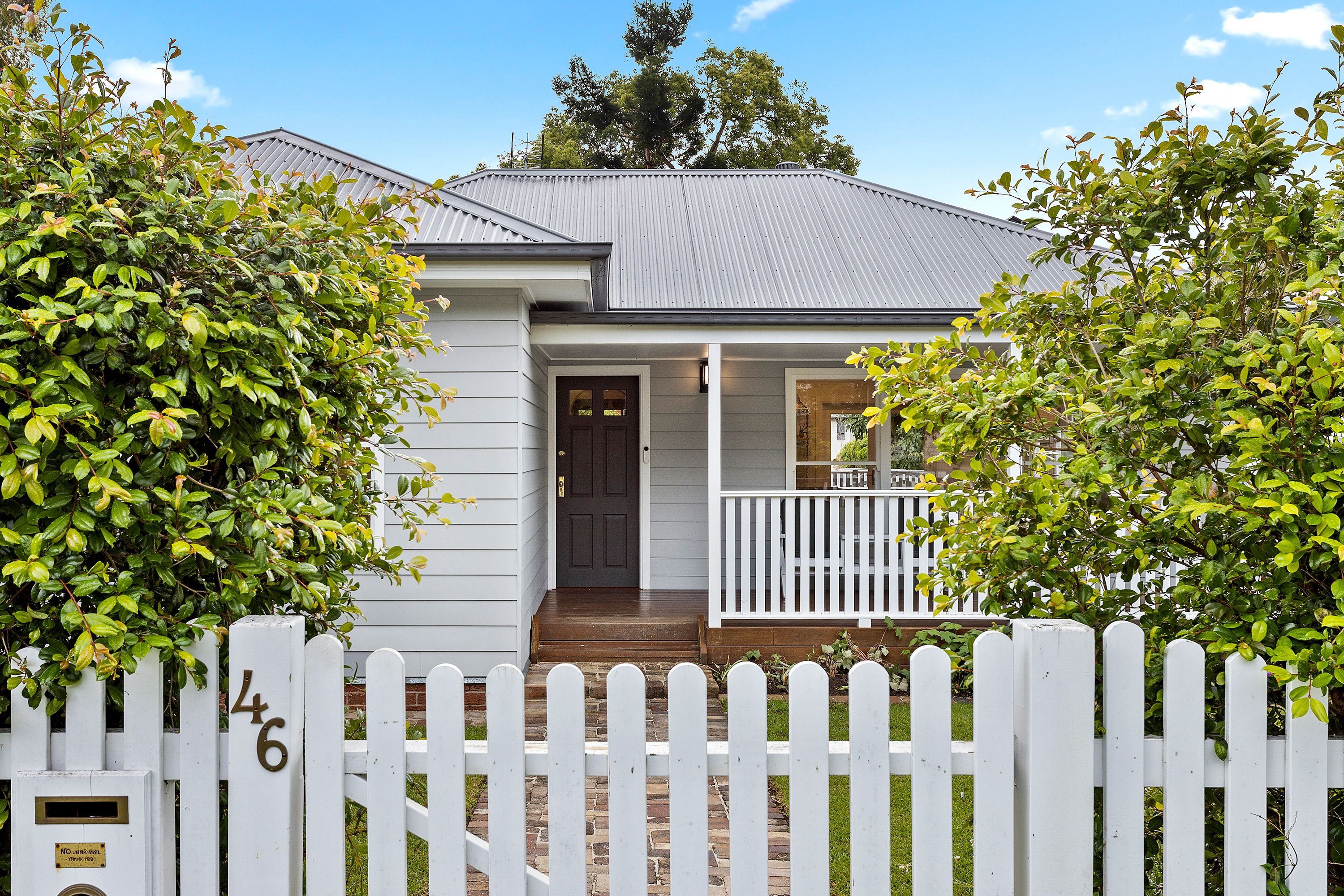 46 William Street — photo from Ray White Wollongong