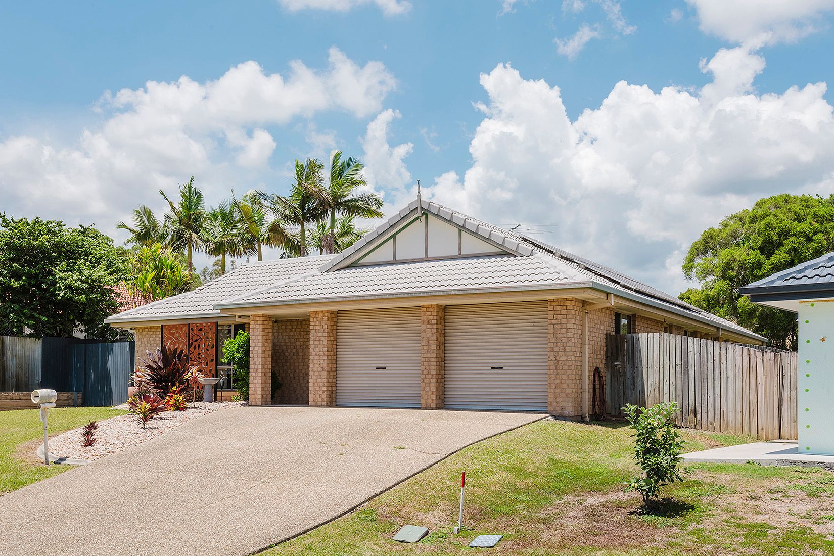 6 Blue Mountain Crescent, Warner QLD 4500