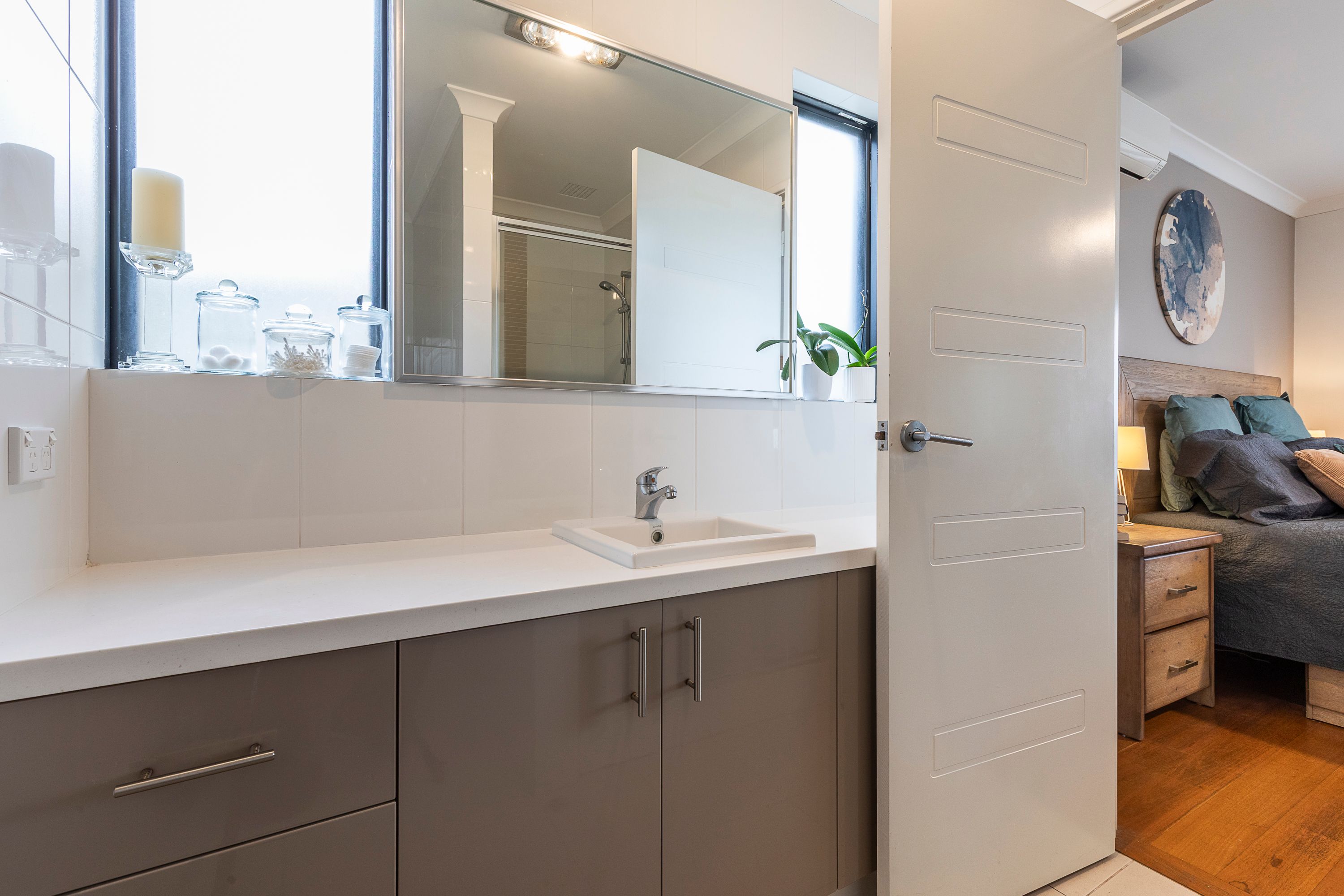 14B Kinsella Street — photo 7 of 30