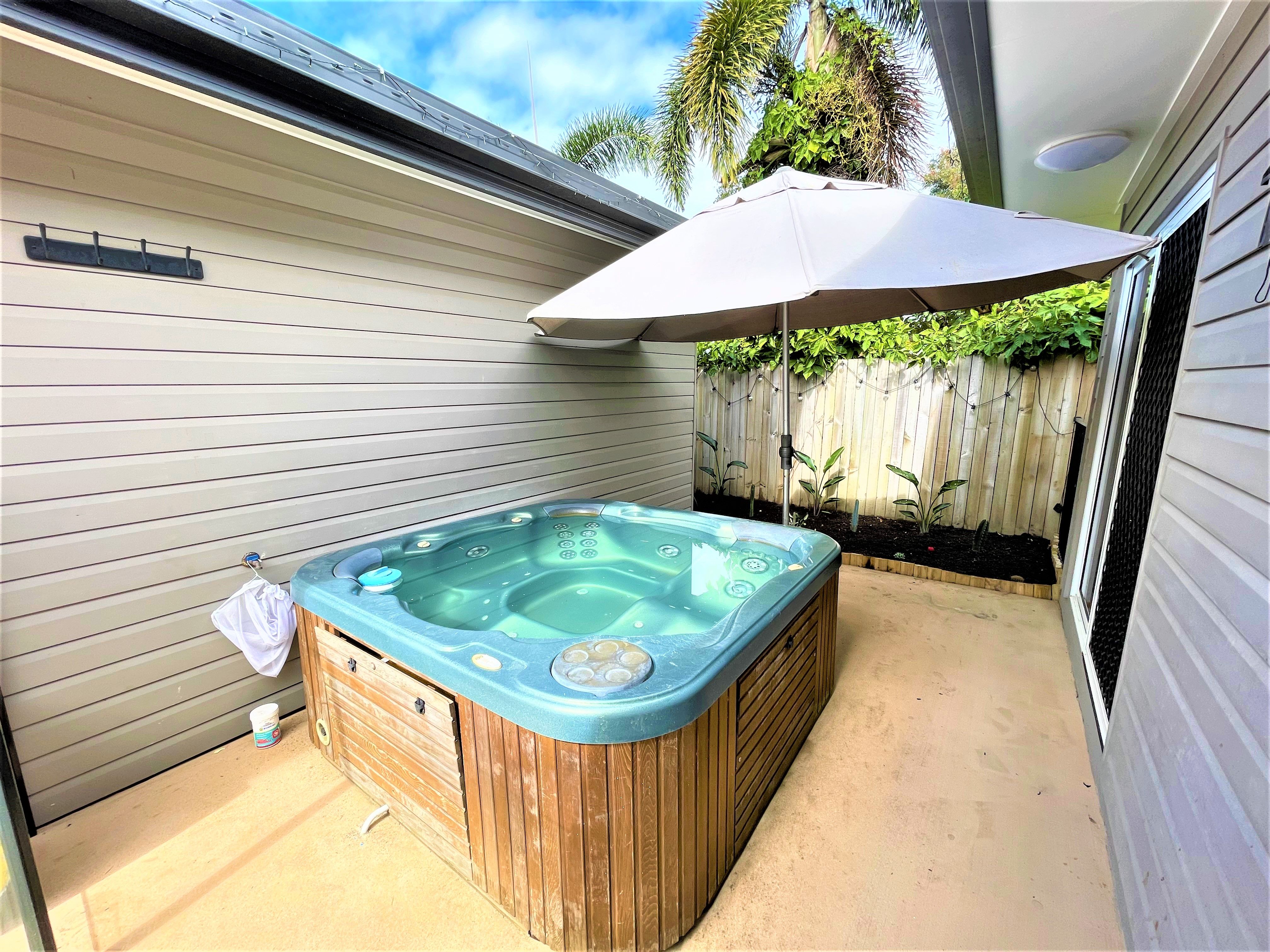 9B Kavieng Street, Trinity Beach, QLD 4879