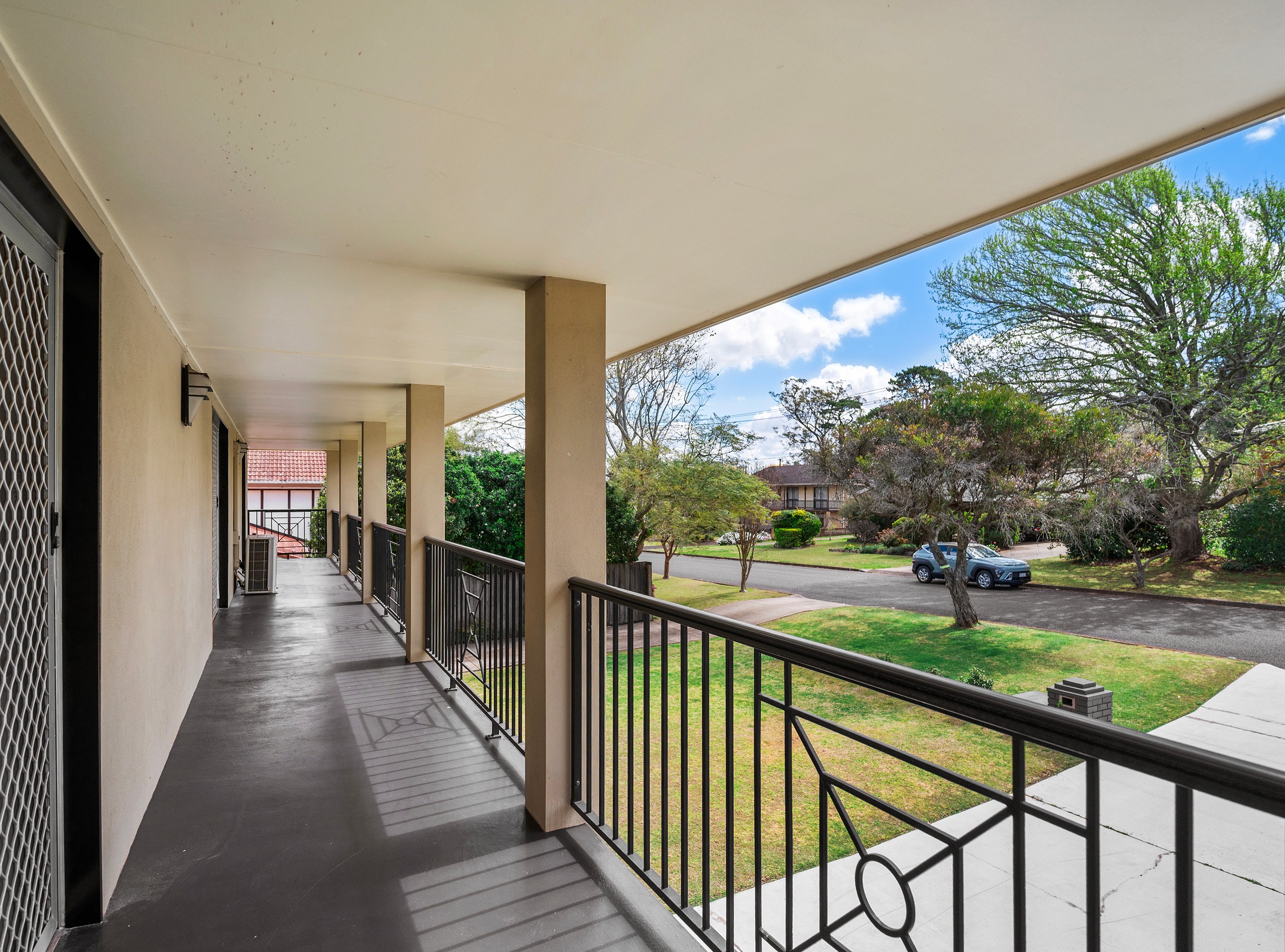 10 Tracey Street, Rangeville, QLD 4350