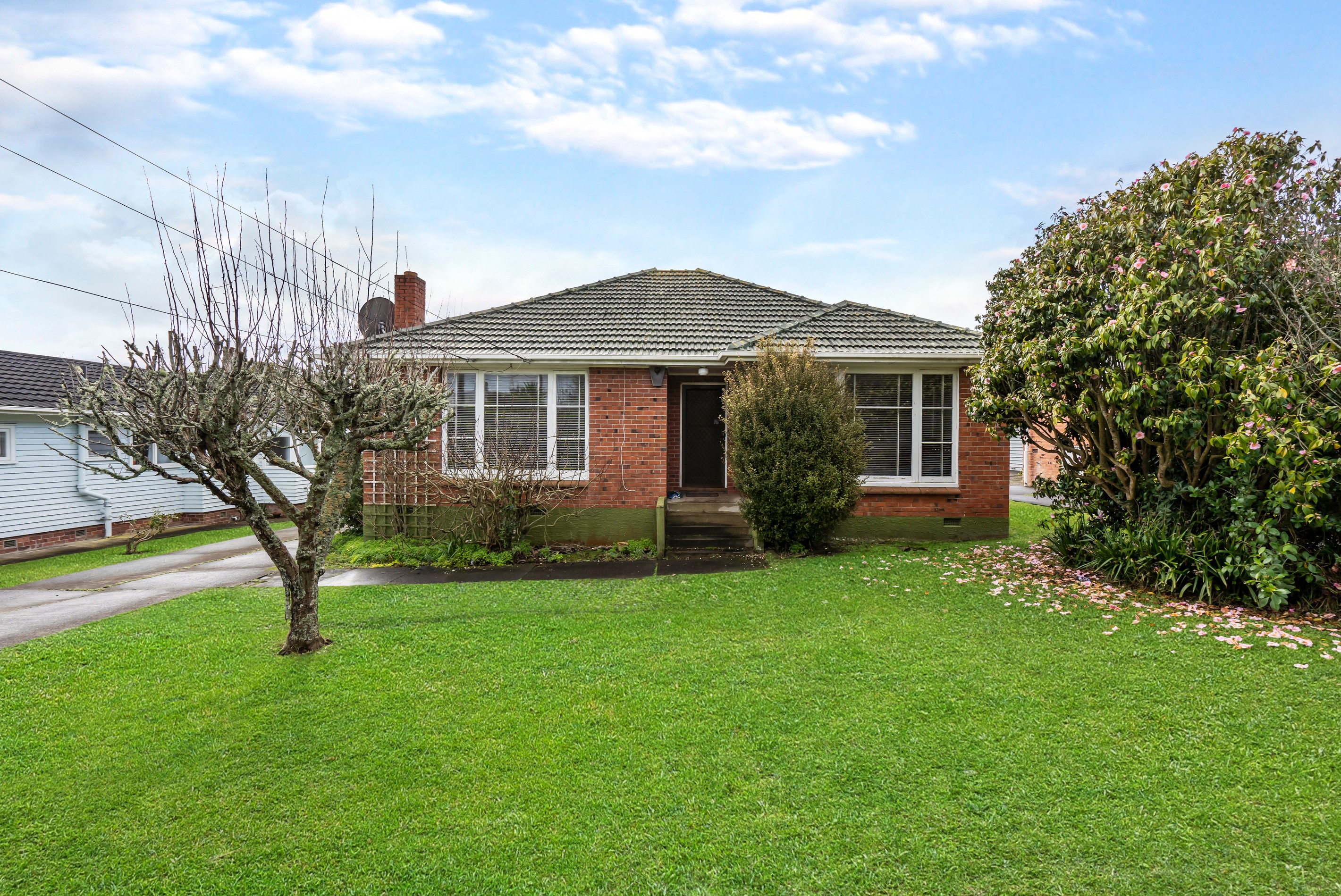 563 Hillsborough Road, Mount Roskill, Auckland City