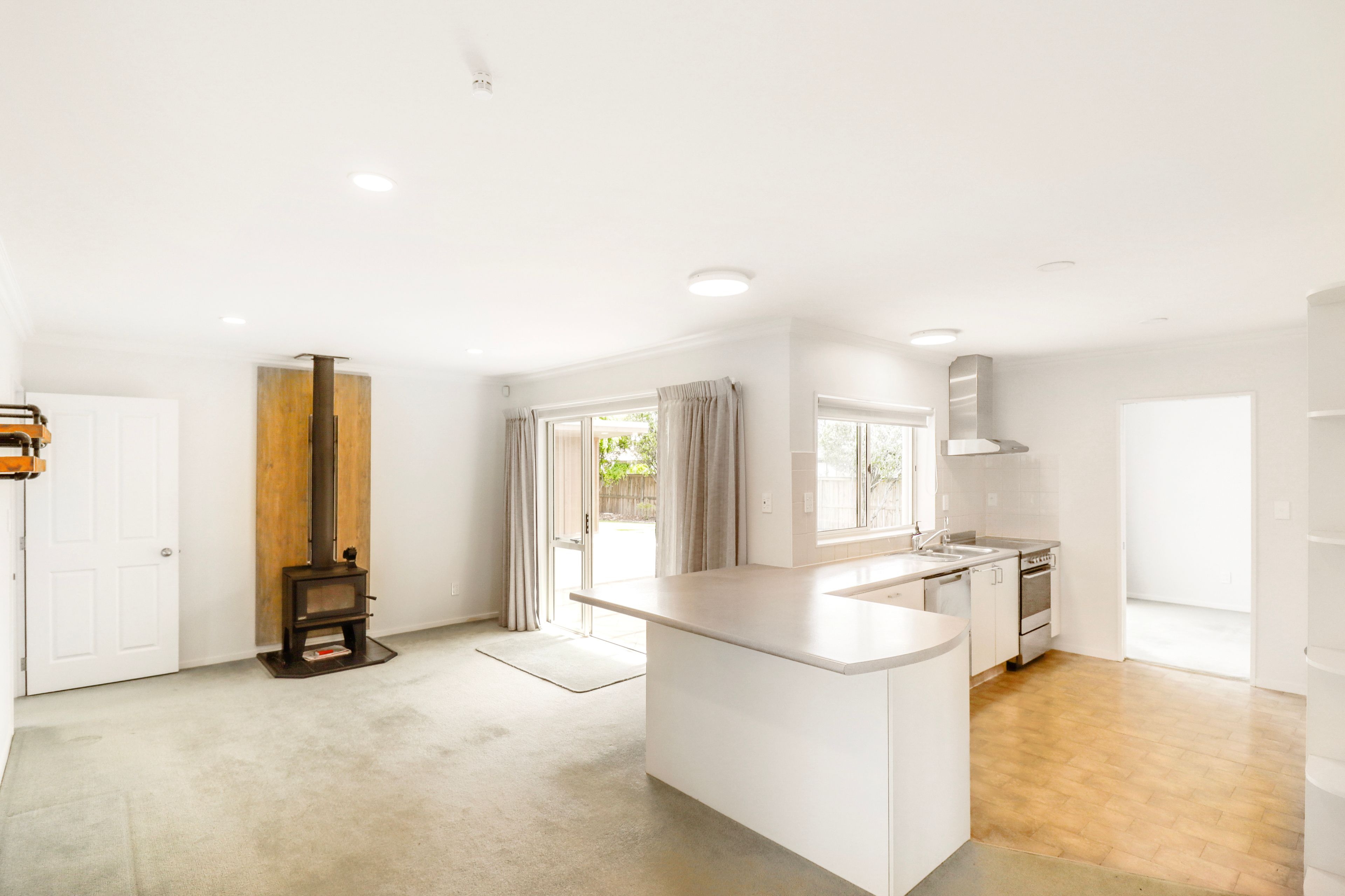2 Gaylord Place, Conifer Grove, Manukau City