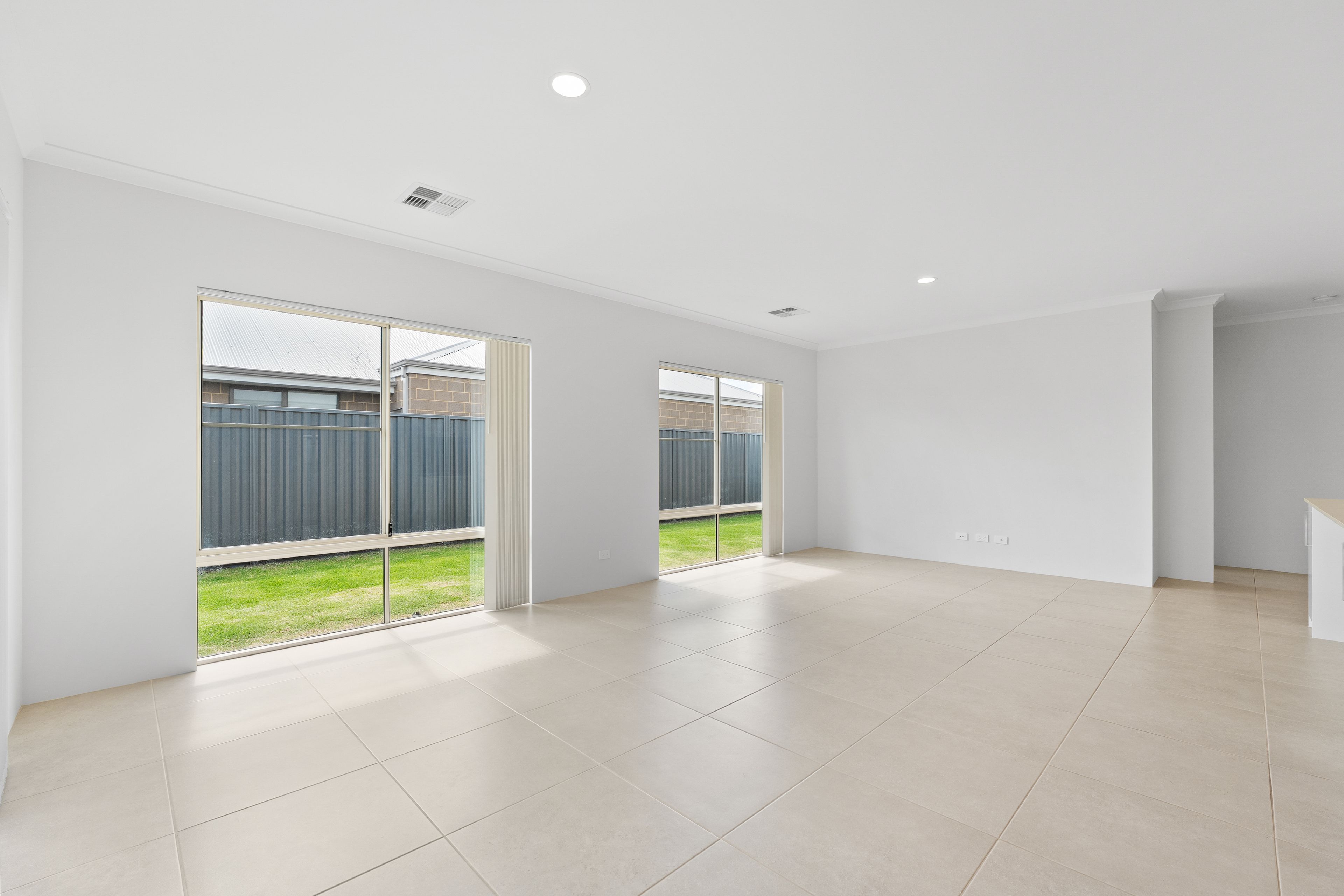 4 Bennetts Way — photo 8 of 30