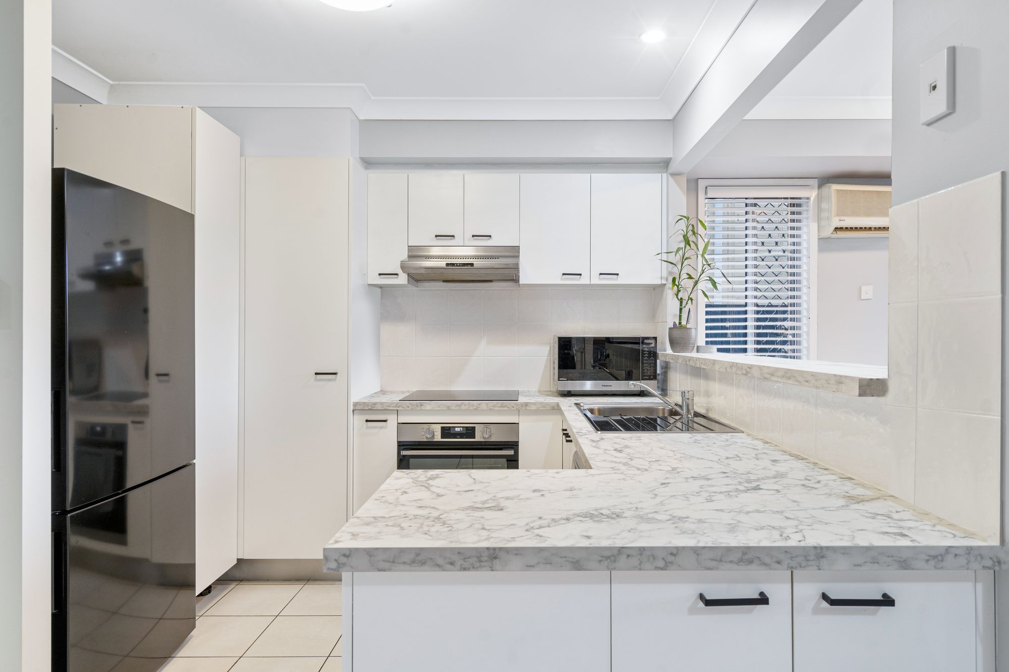 5/6-32 University Drive, Meadowbrook, QLD 4131