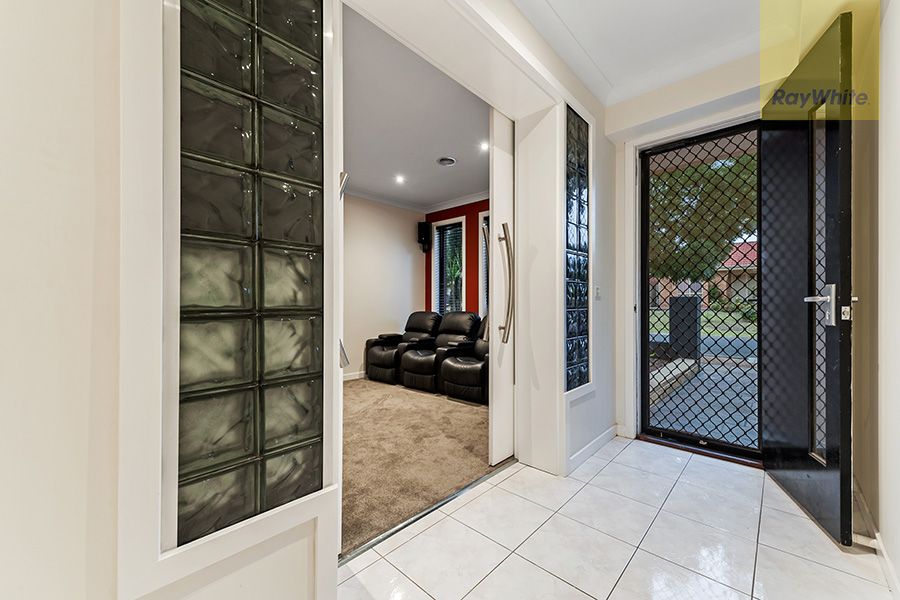 8 Mosman Way, Craigieburn, VIC 3064