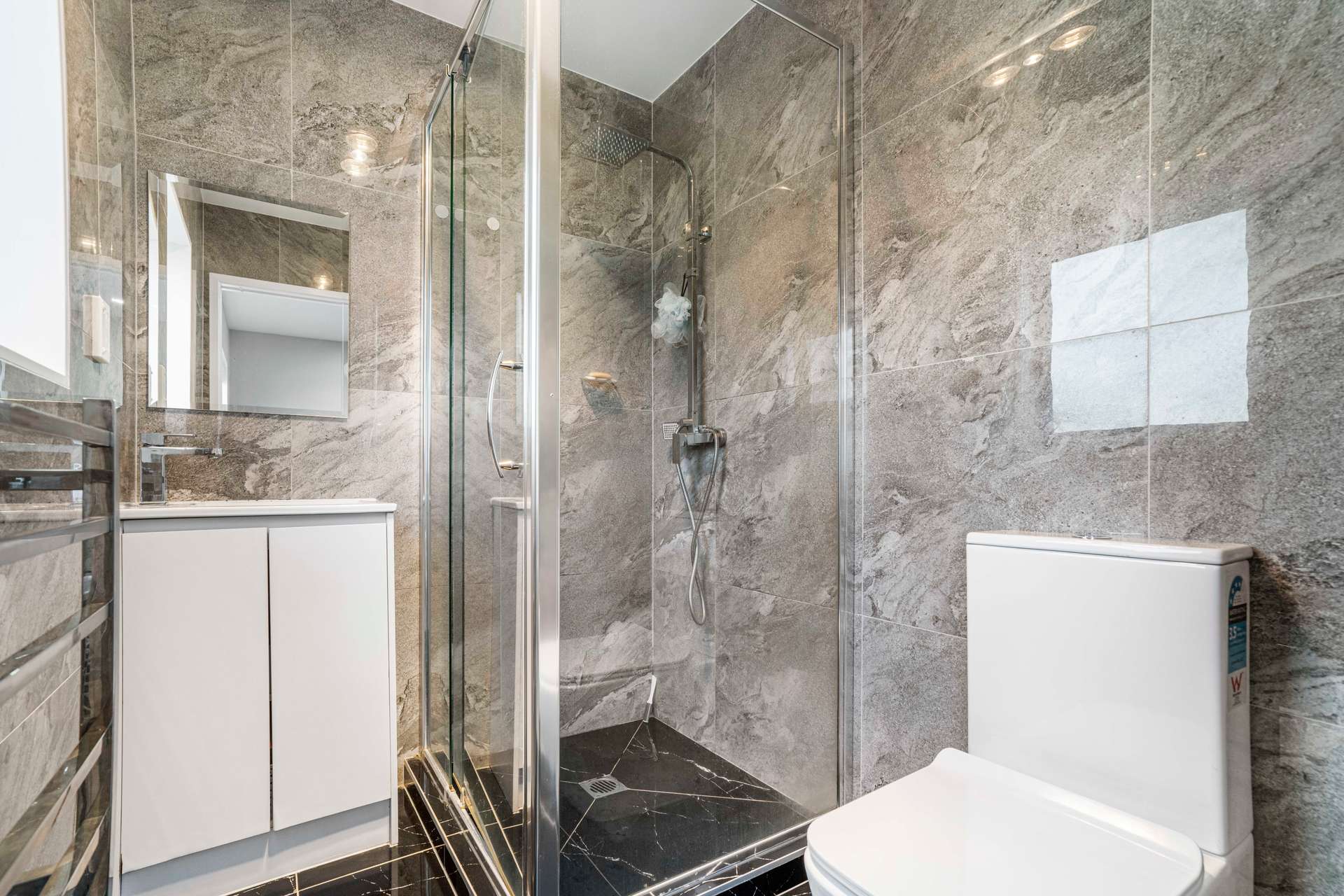 12a Fernaig Street photo 8