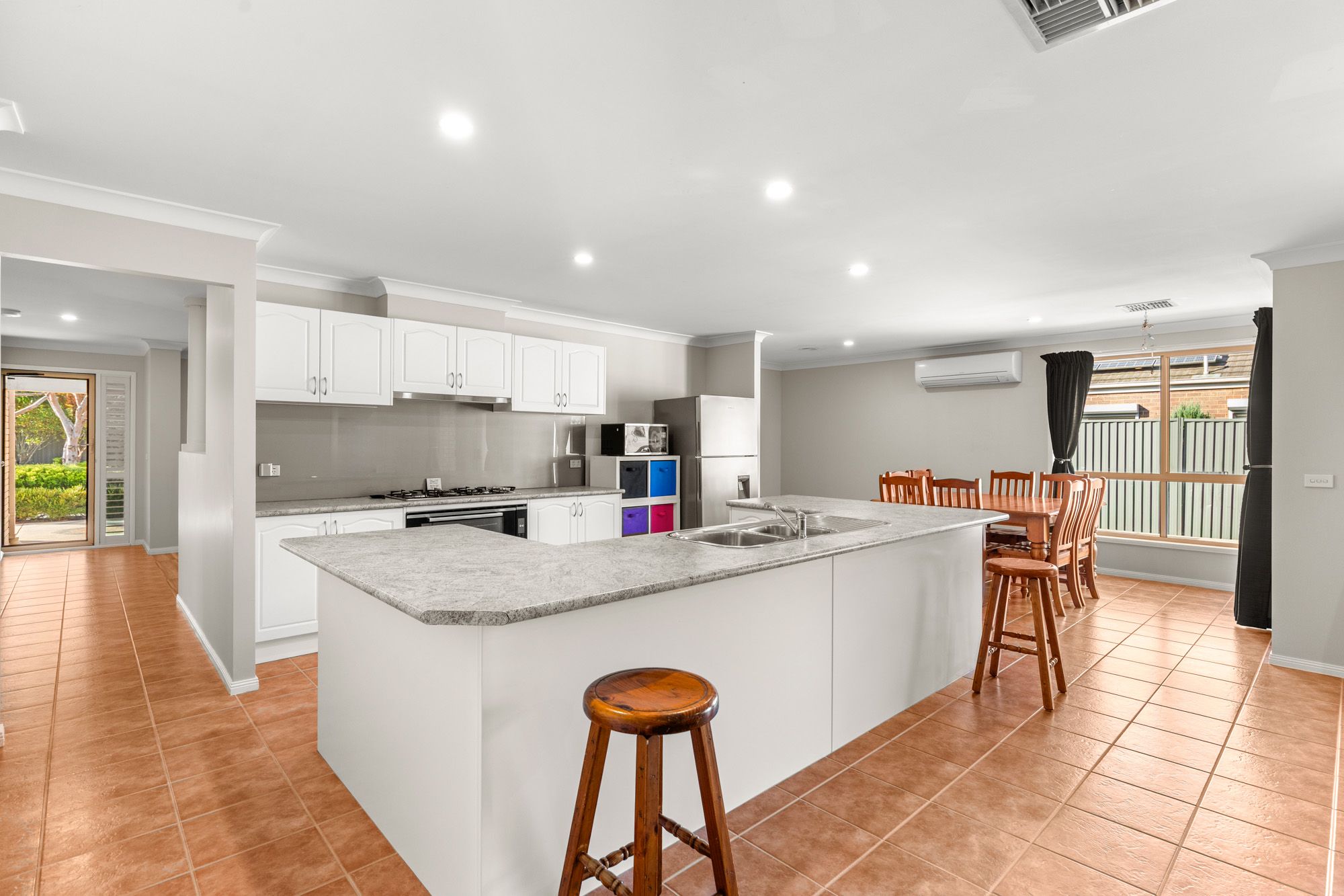 9 Burrumbeet Court — photo 4 of 12