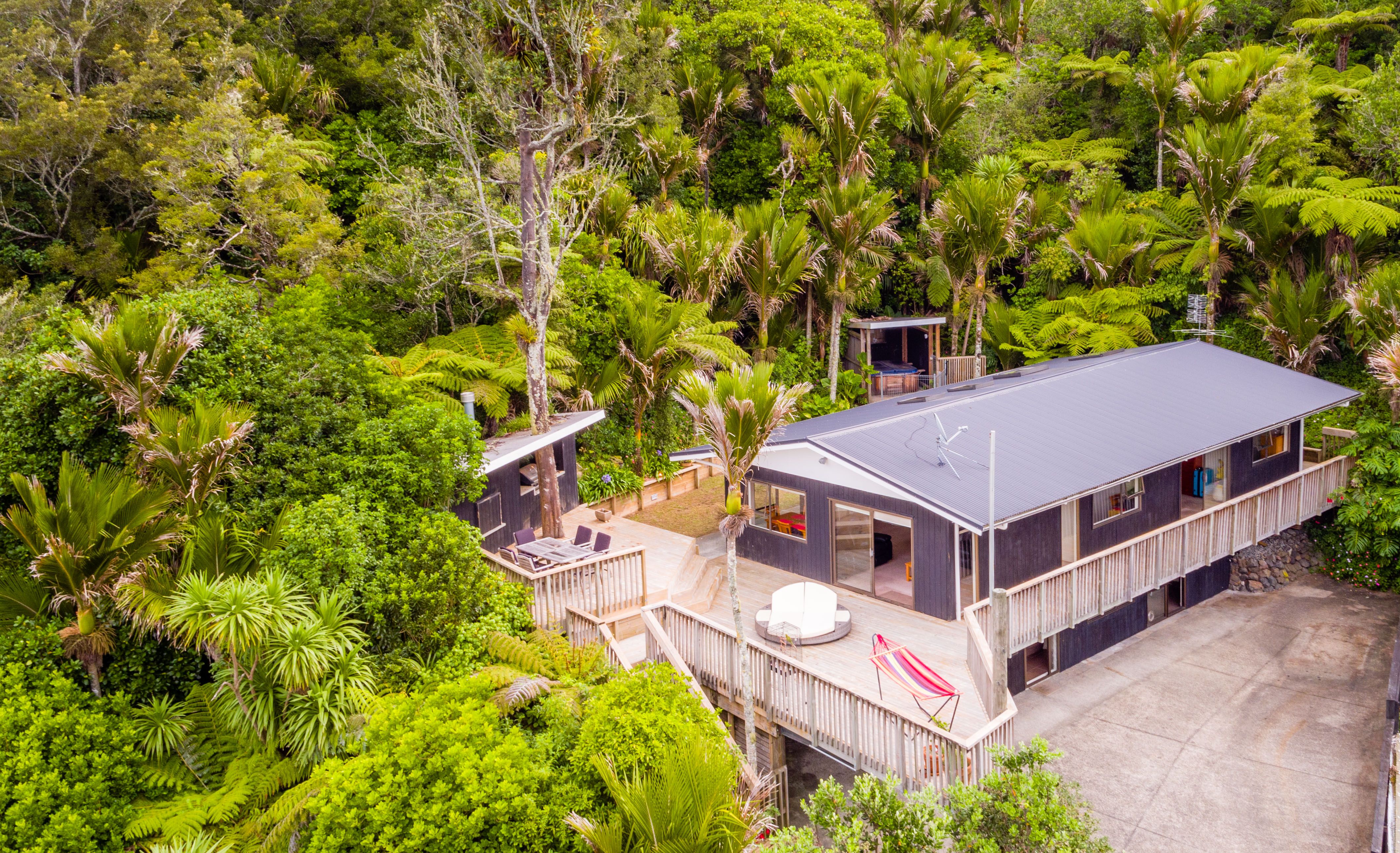 179 Woodlands Park Road, Titirangi, Waitakere City