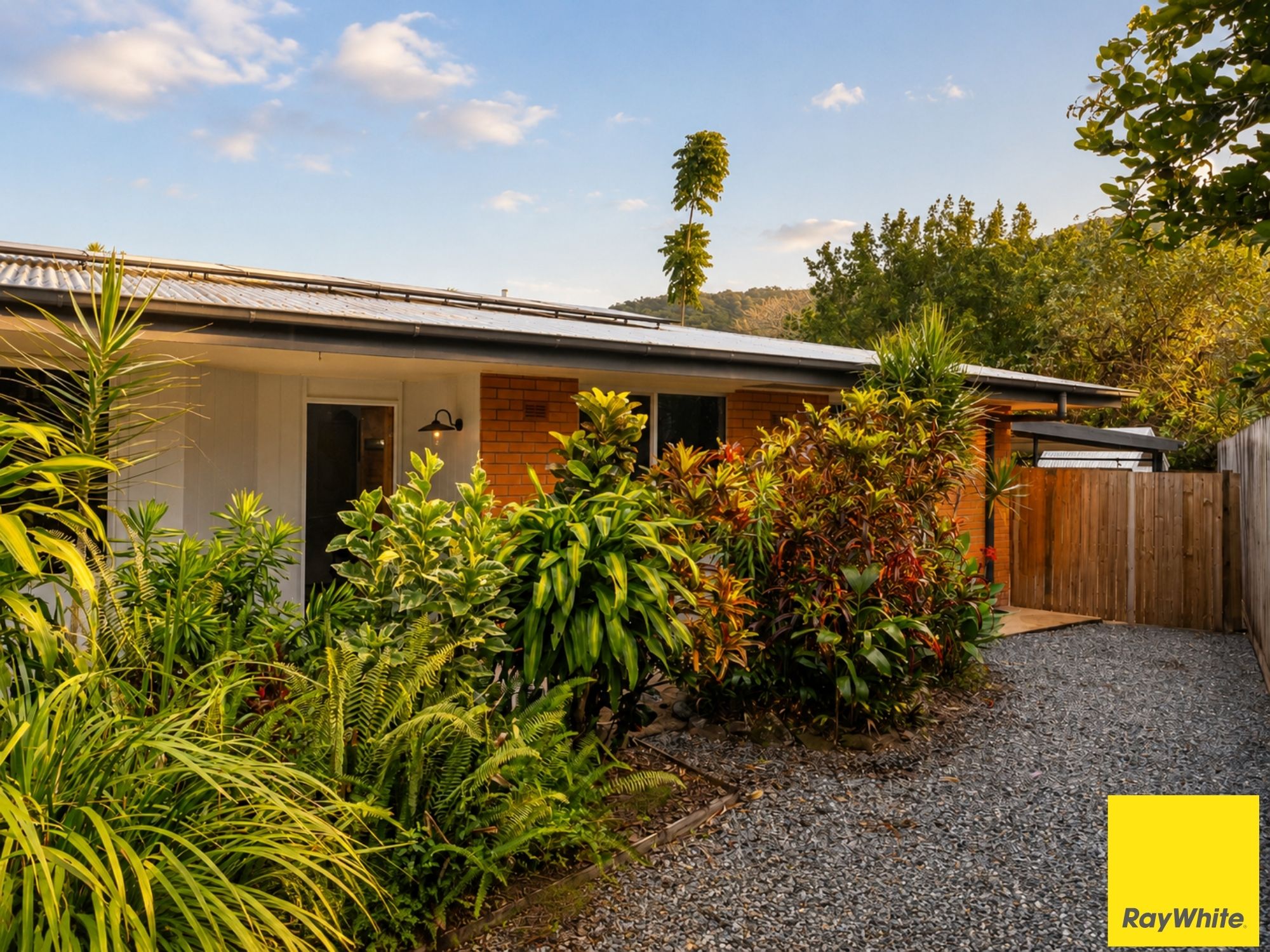 31 Yurongi Street — photo 21 of 26