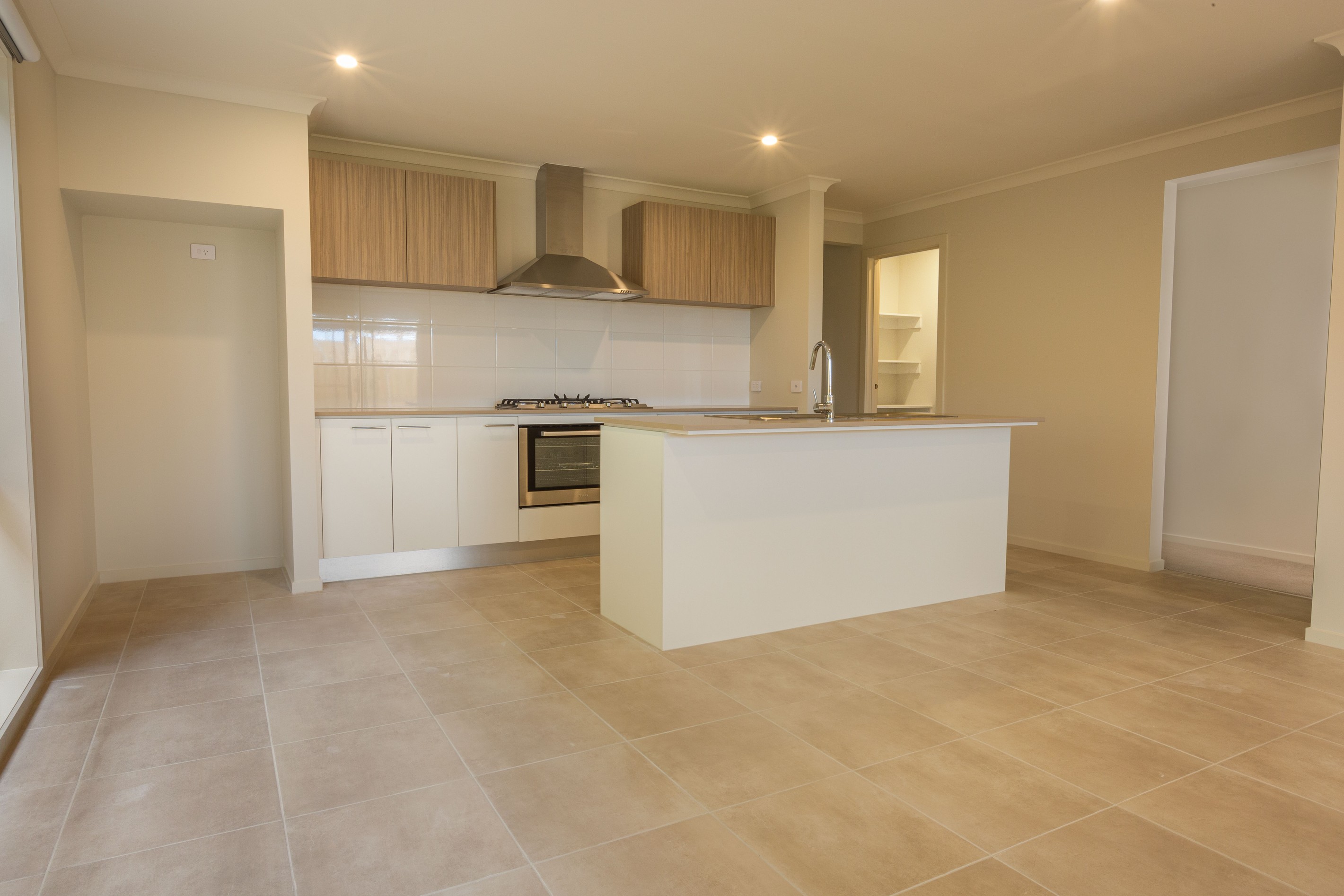 17 Outfield Road, Clyde, VIC 3978