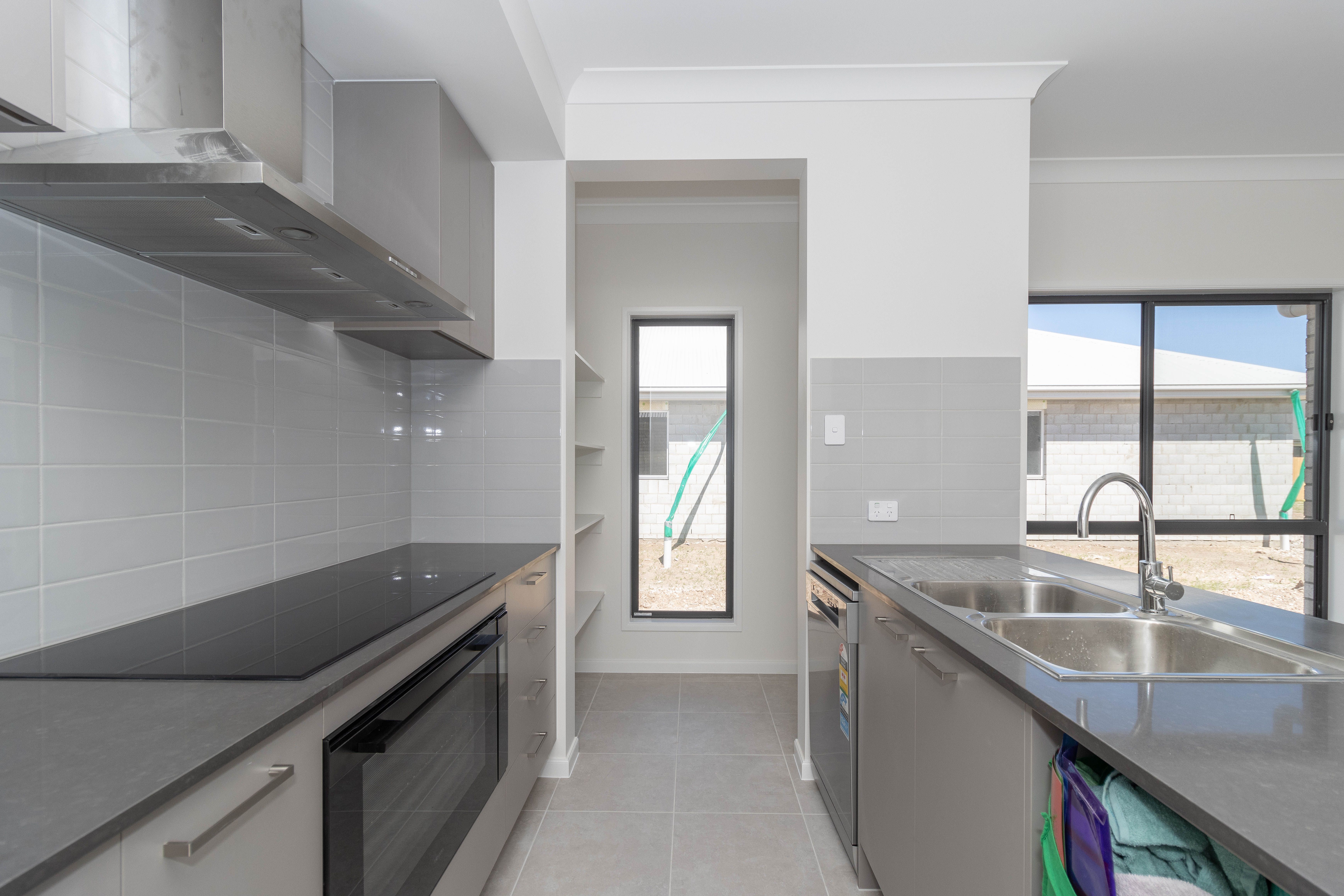 16 Yaringa Avenue, Pialba, QLD 4655