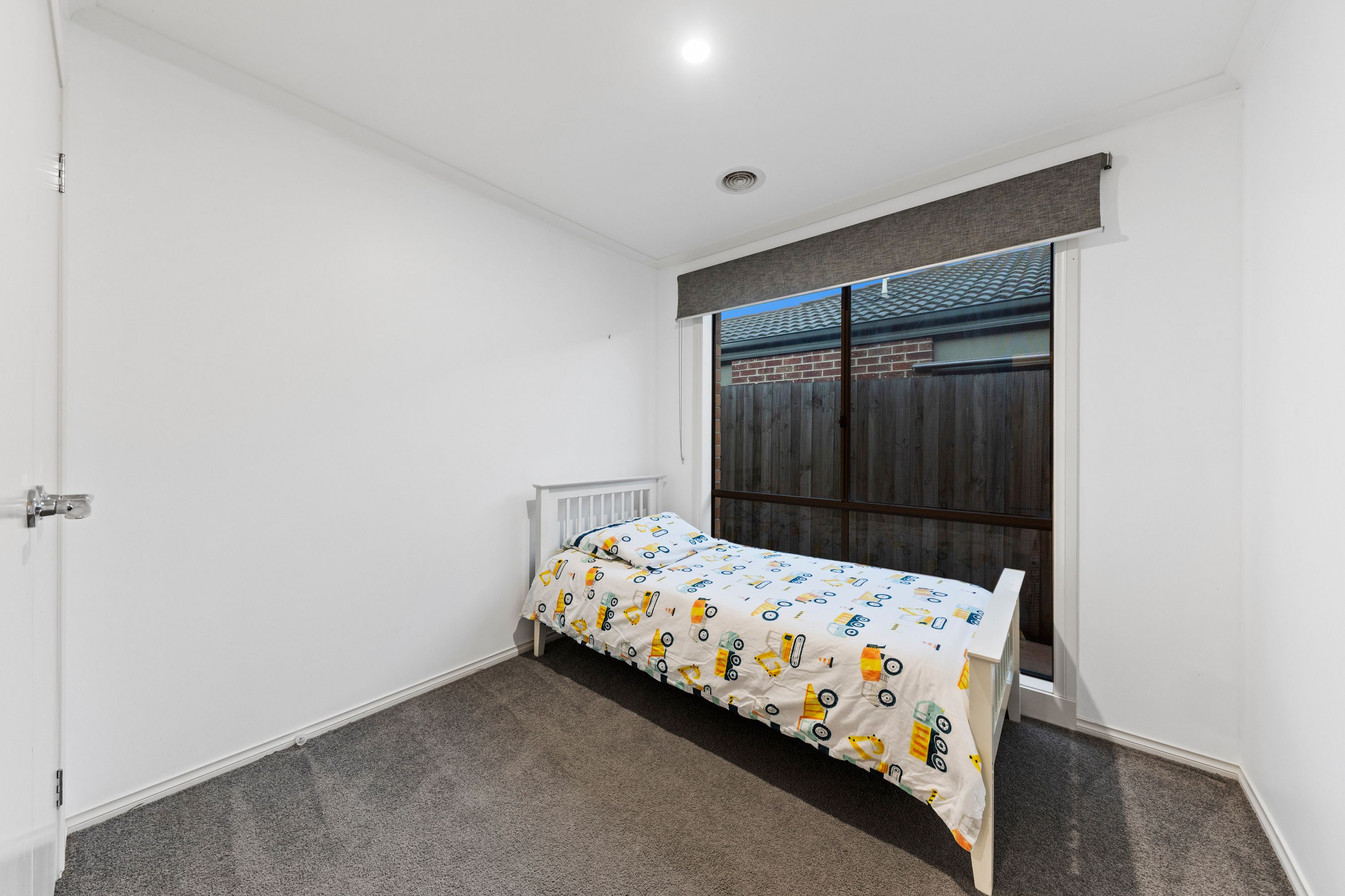 83 Melissa Way — photo 14 of 30
