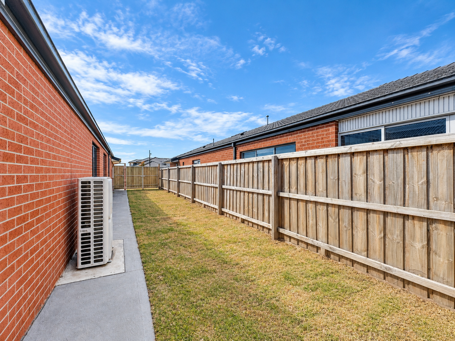 24 Petersfield Way — photo 17 of 17