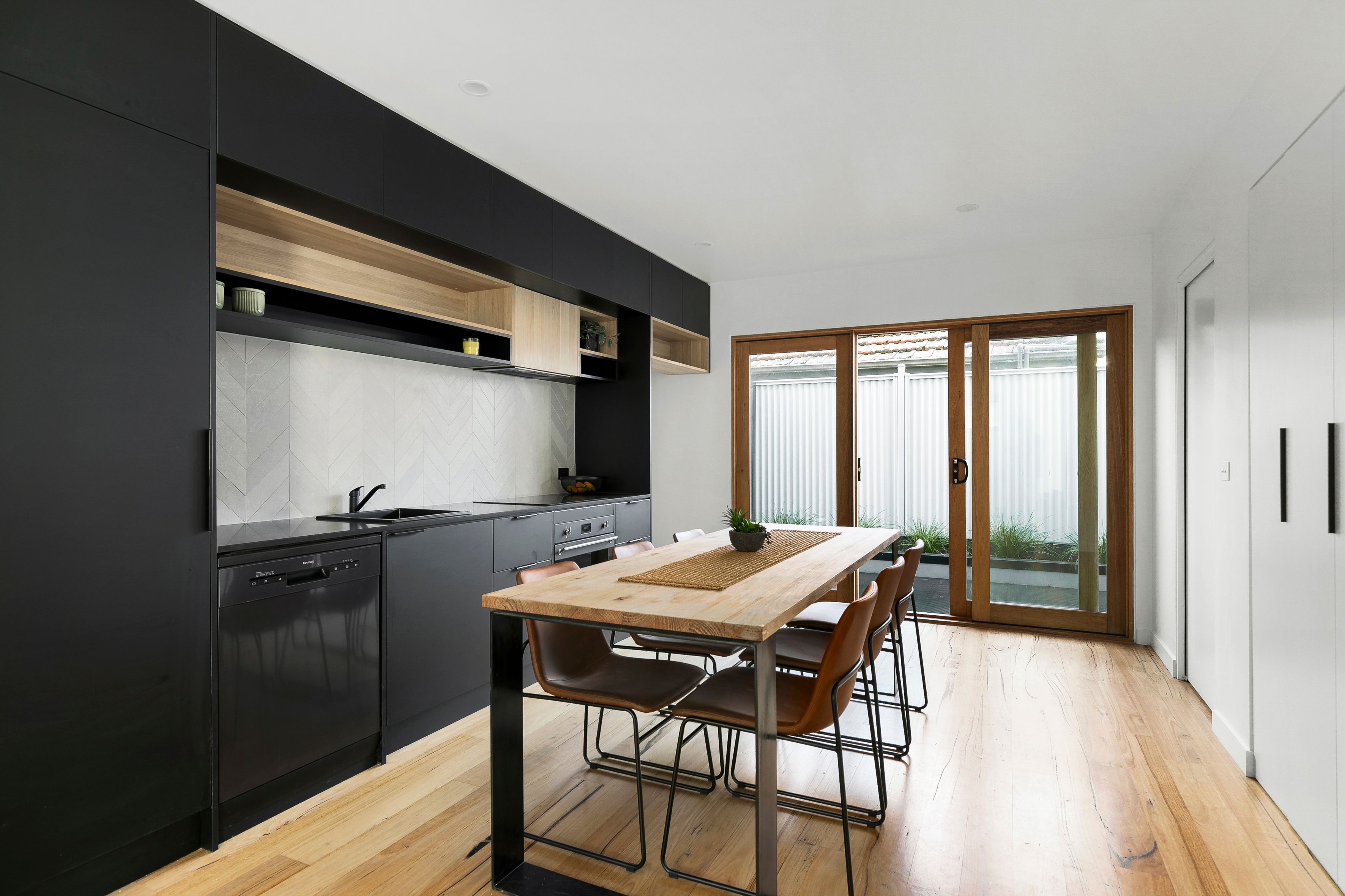 2/40 Bell Street — photo 6 of 12