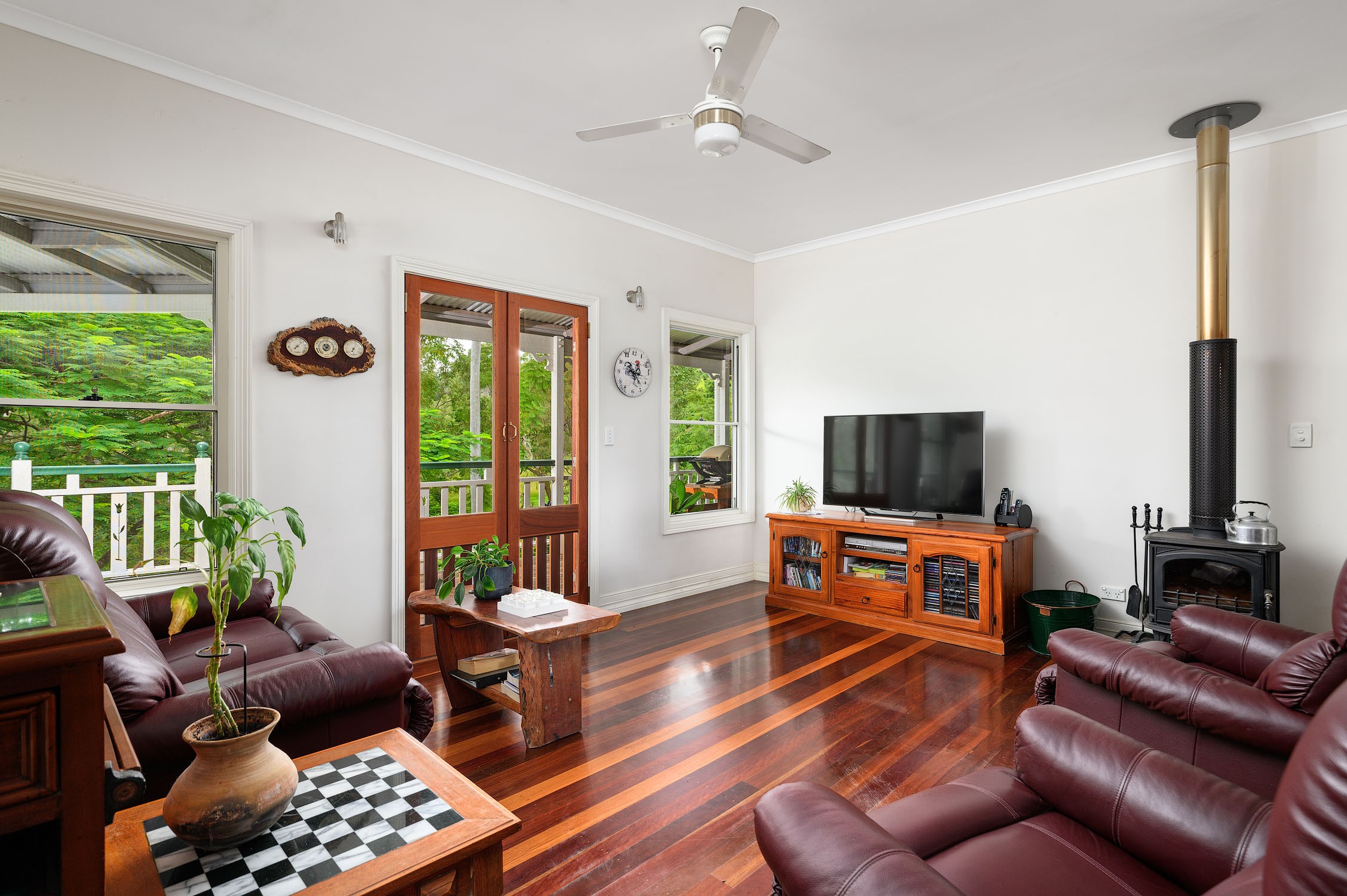 93 Anne Marie Road, Chatsworth, QLD 4570