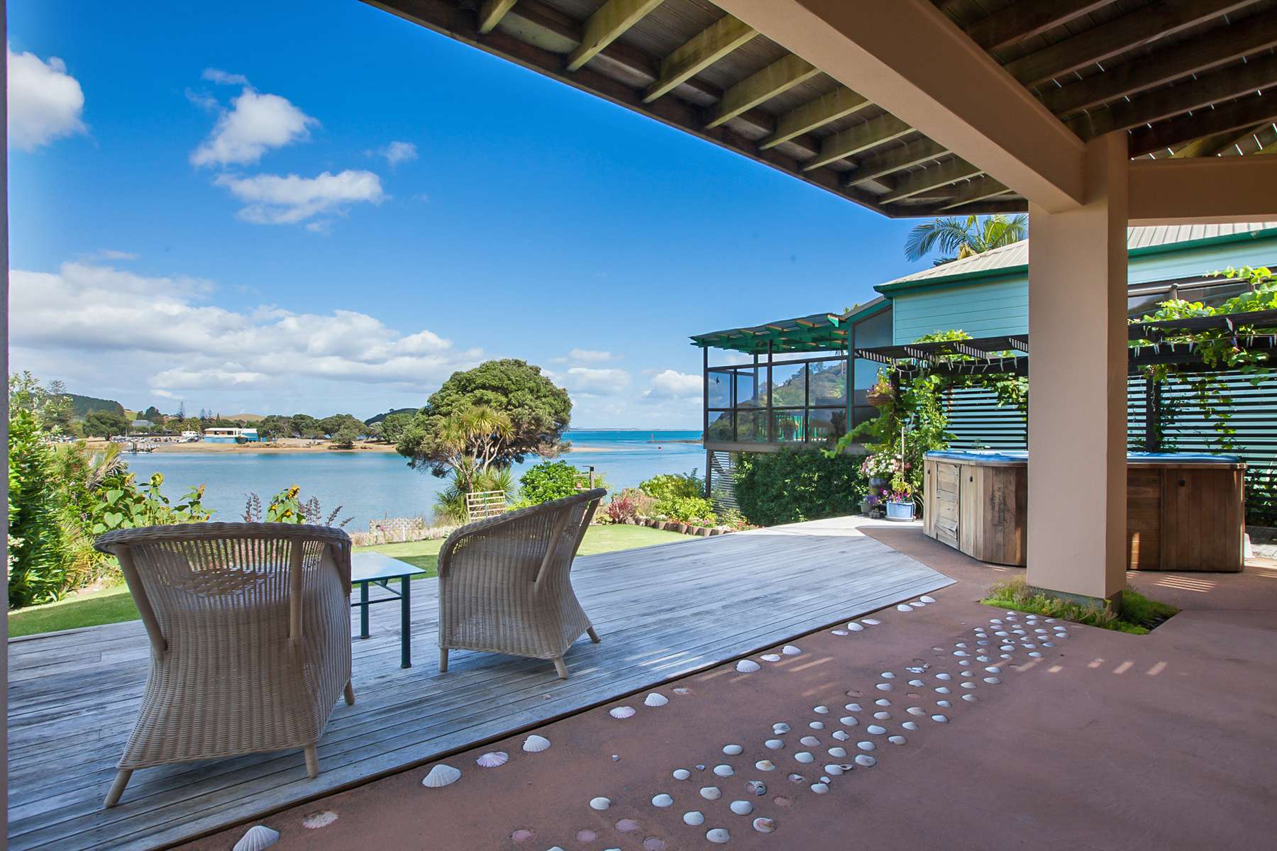 4 Bush Point Road, Cable Bay, Taipa, Far North District Real Estate
