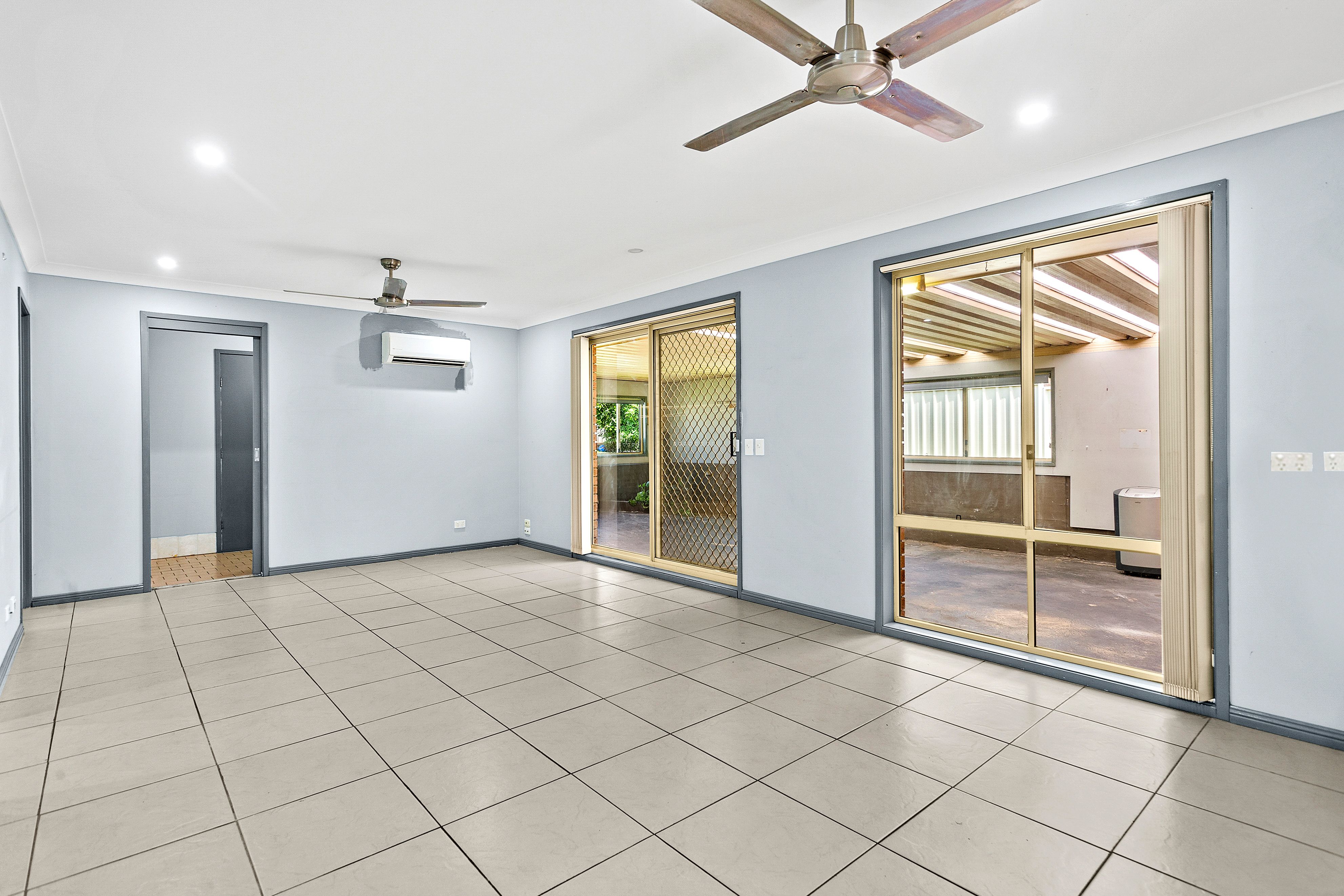 16 Kowari Crescent — photo 3 of 8