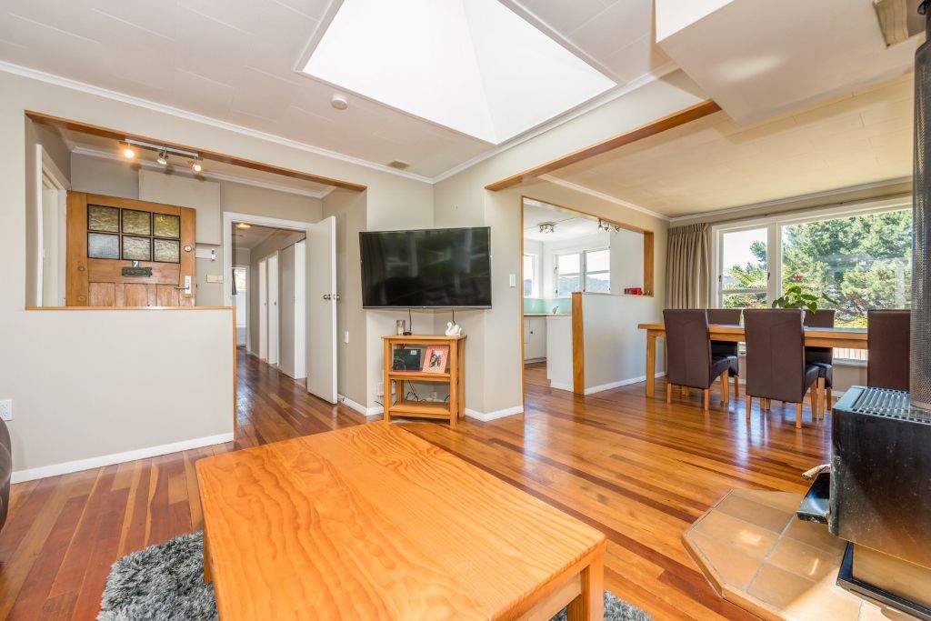 7 Gurney Road, Kelson, Lower Hutt City