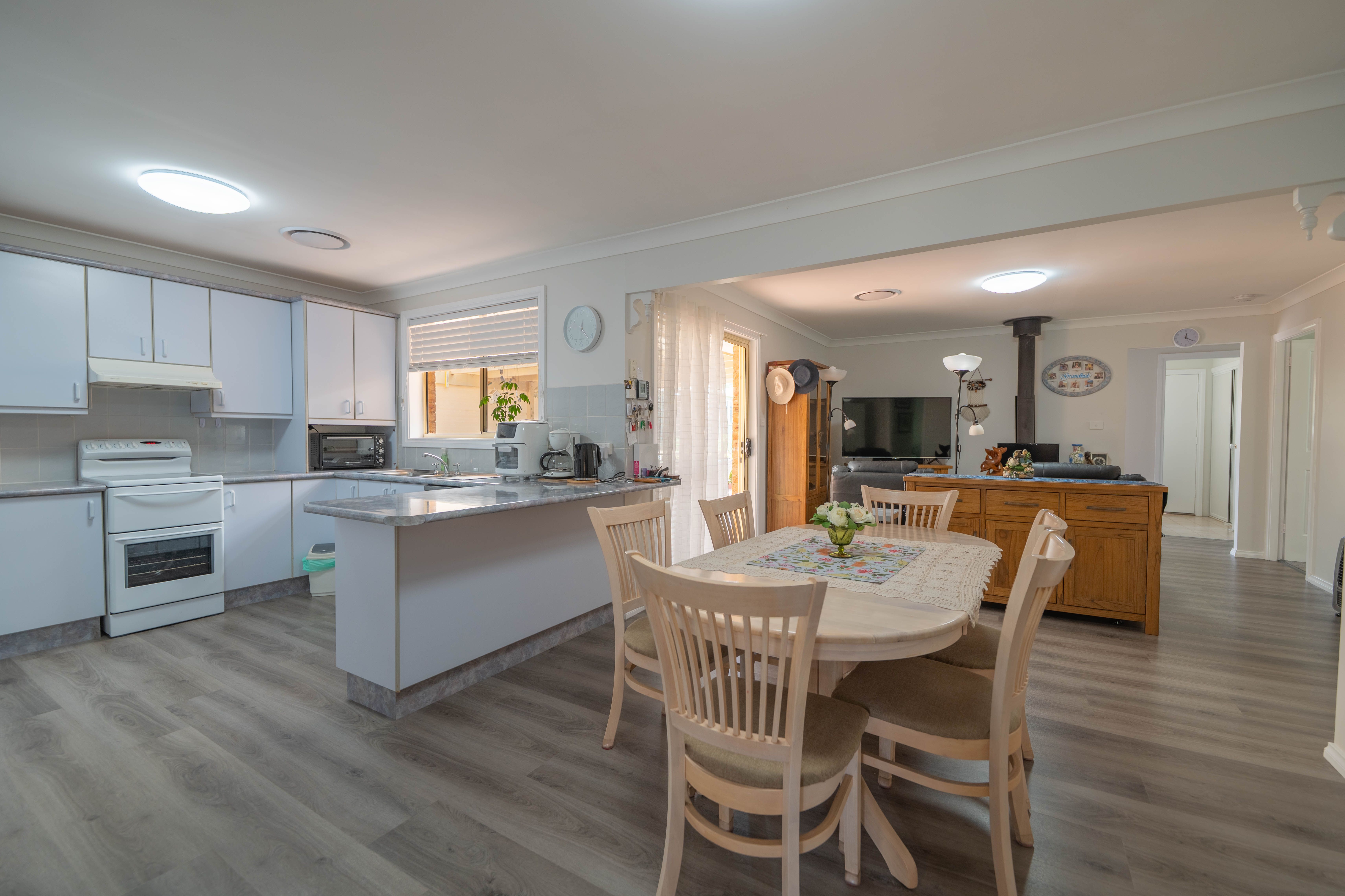 6 Angeleish Avenue, Parkes, NSW 2870