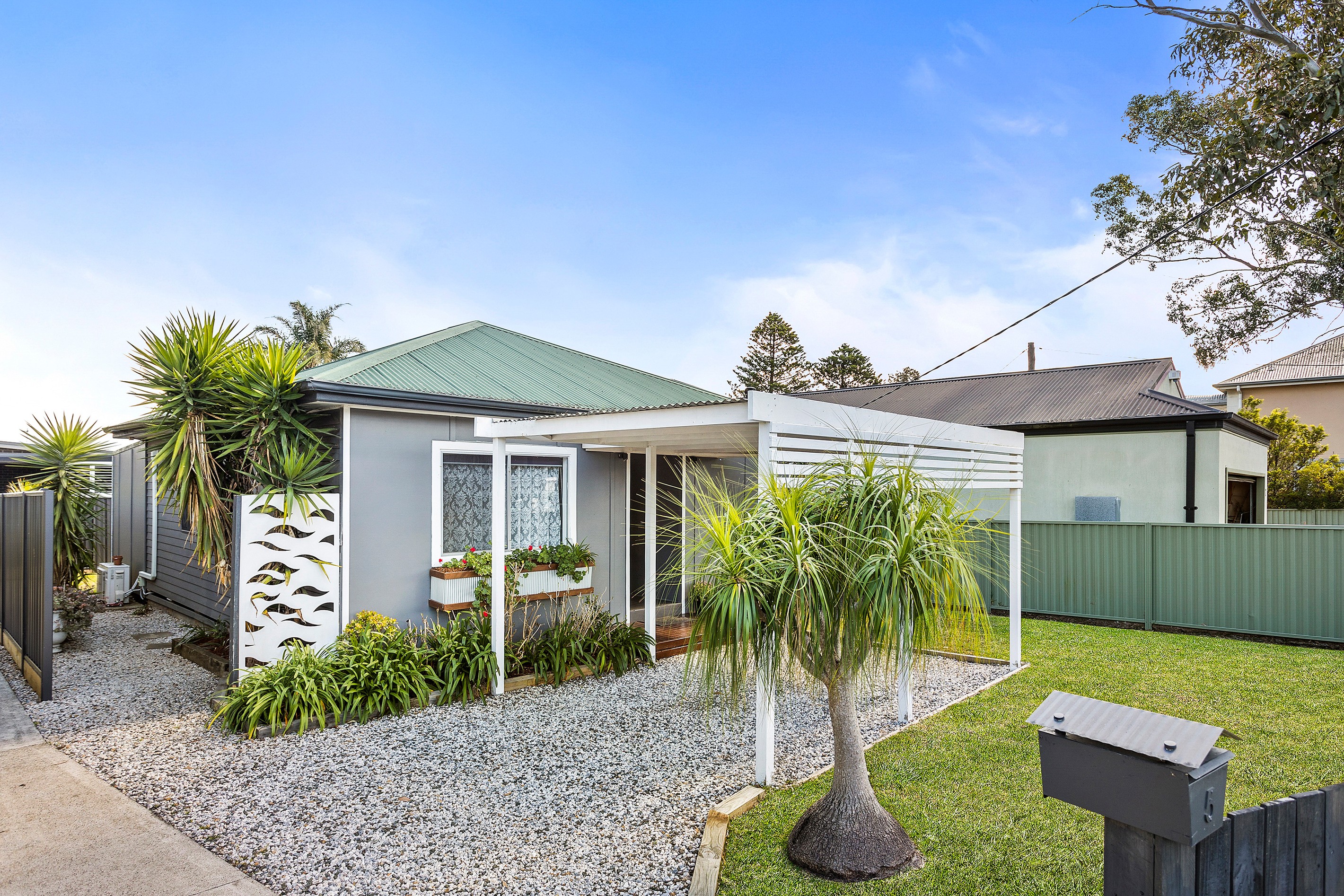 5 The Boulevarde, Oak Flats, NSW 2529