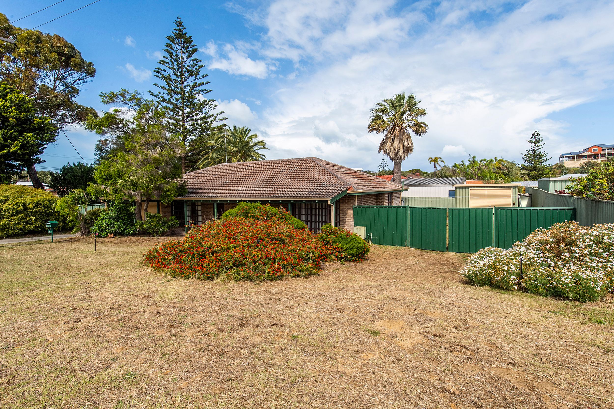 1 Turner Street, Warnbro, WA 6169