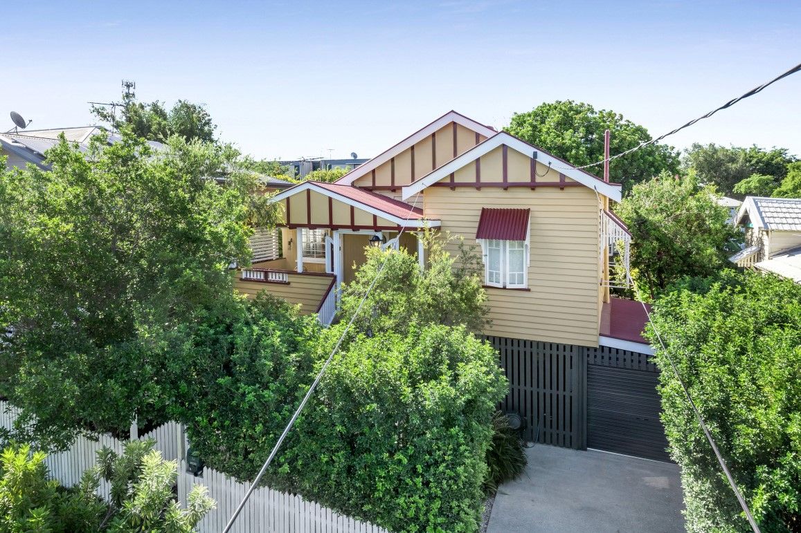 10 Ruby Street, Newmarket, QLD 4051