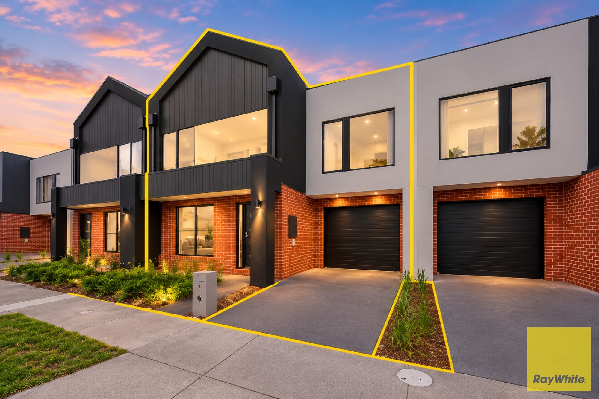 90 Prudence Parade, Point Cook, VIC 3030
