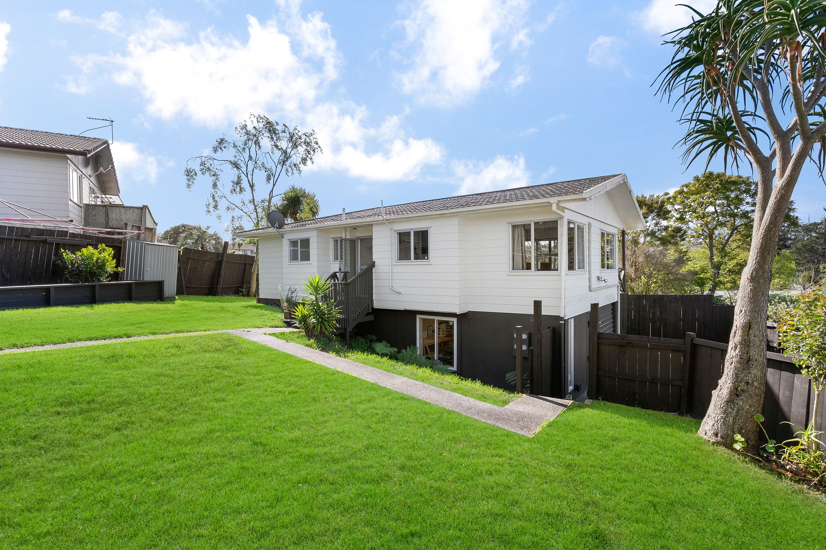 14 Aldern Road, Massey, Waitakere City