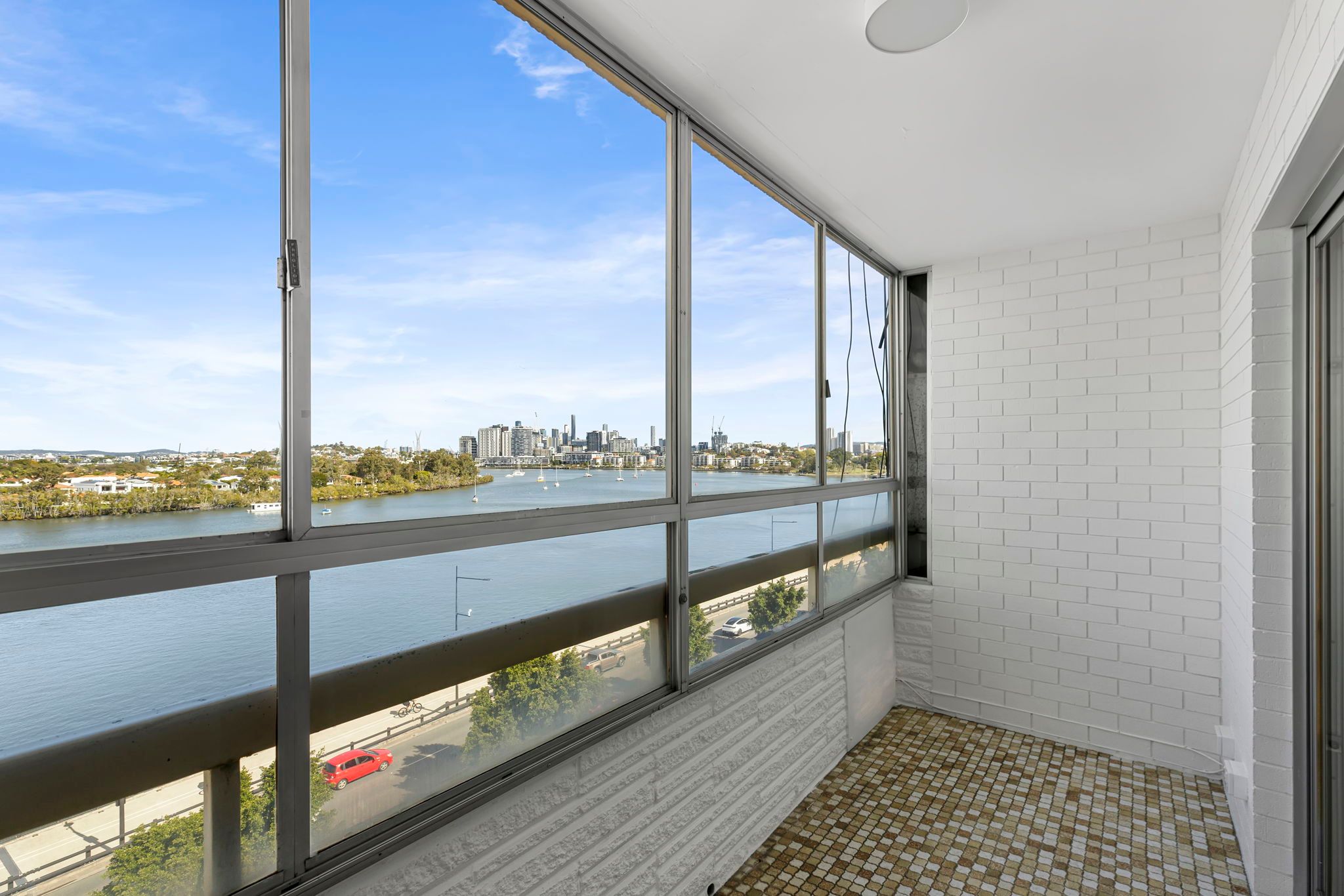 8/61 Hillside Crescent, Hamilton, QLD 4007