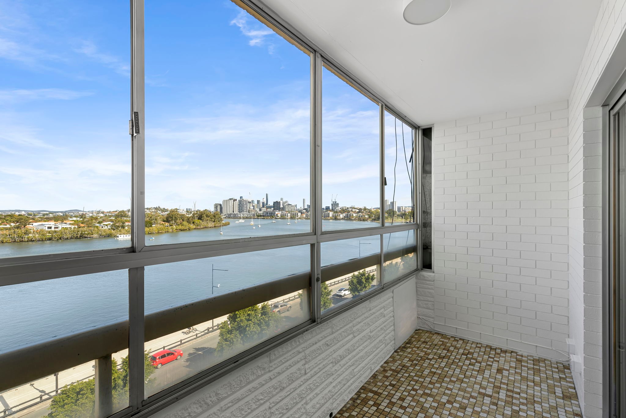 8/61 Hillside Crescent, Hamilton, QLD 4007