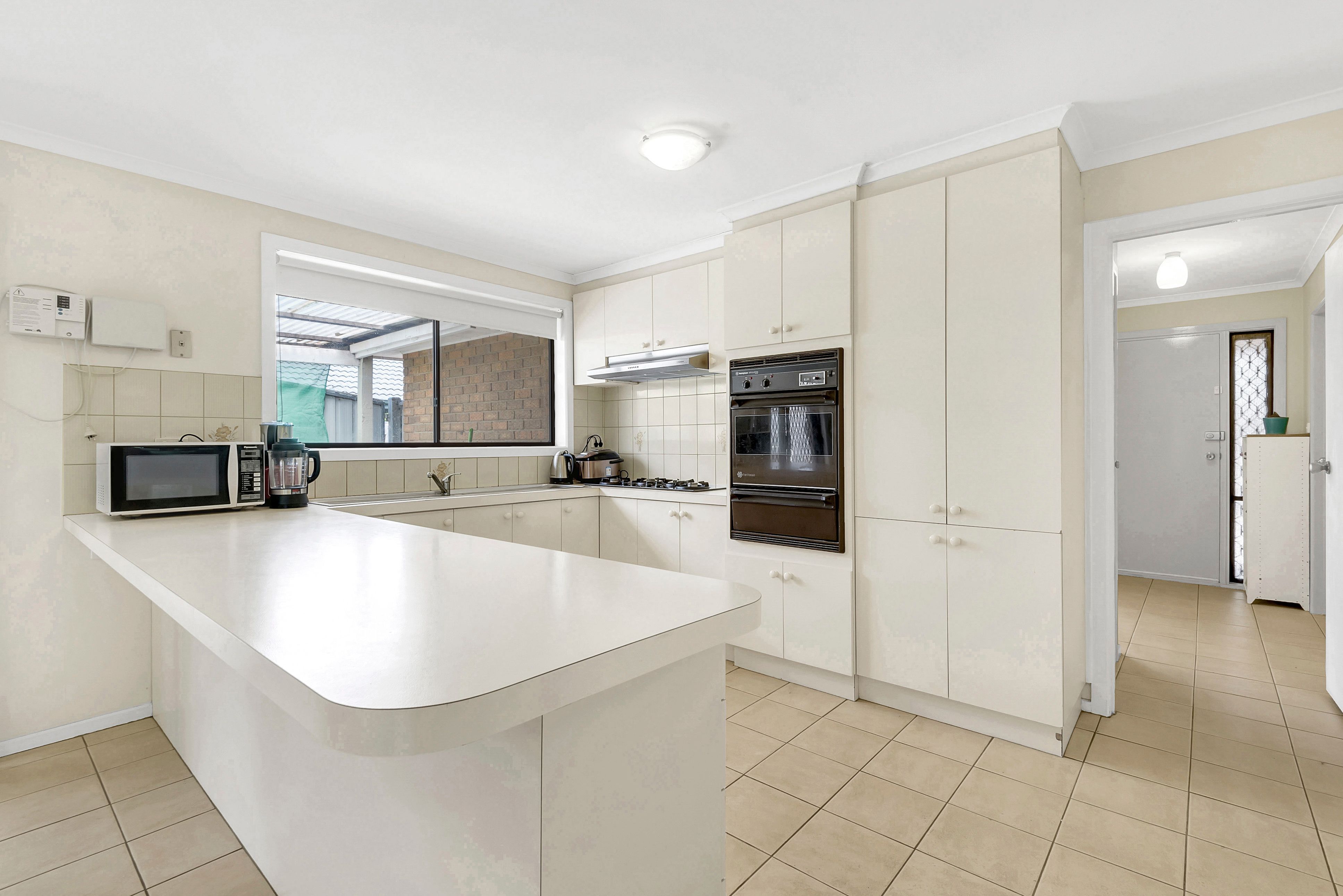 12 Pensbury Avenue, Mill Park, VIC 3082